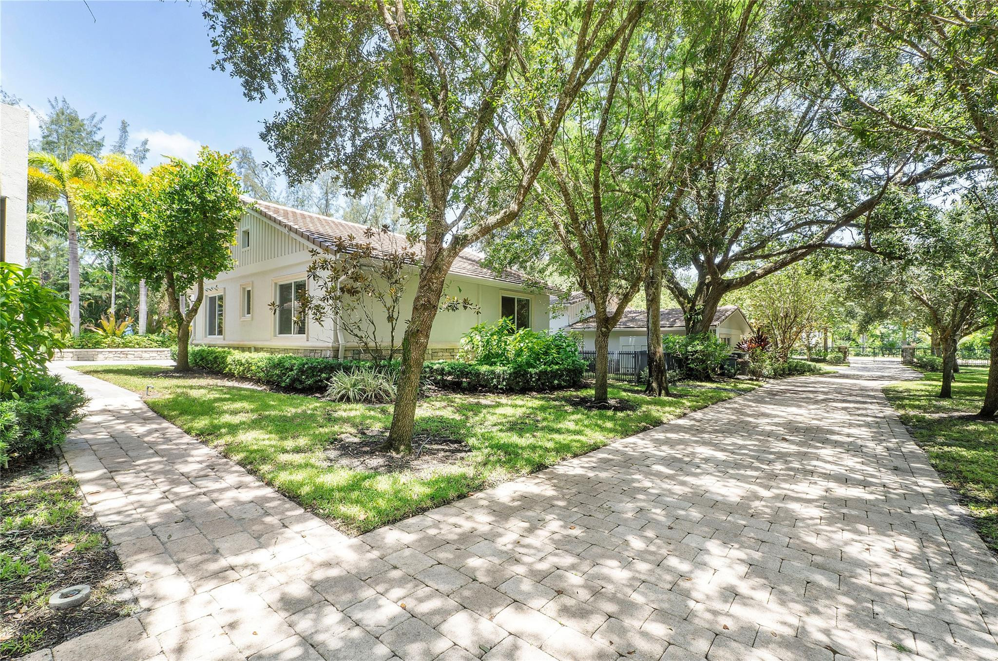 8800 NW 70th Court