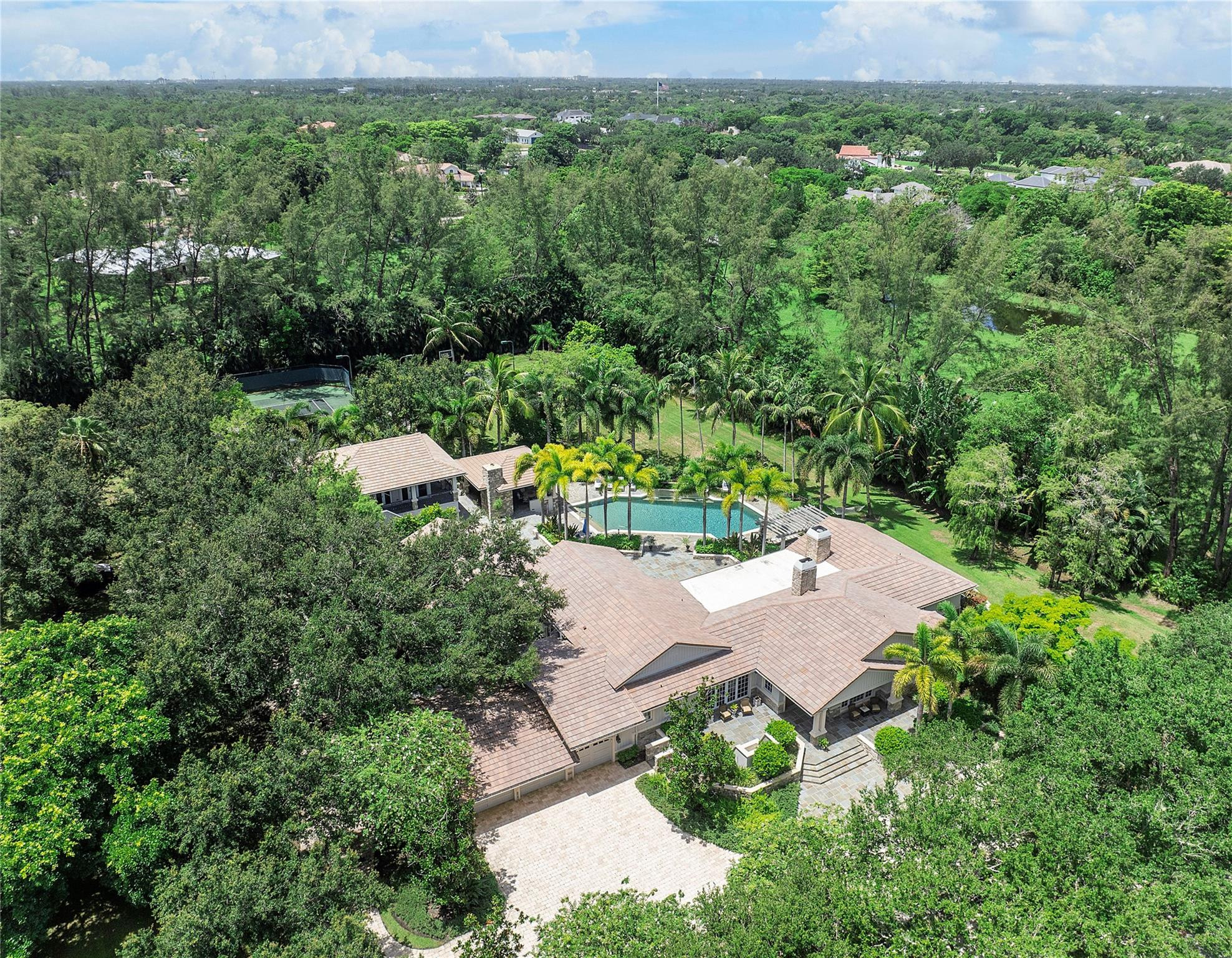 8800 NW 70th Court