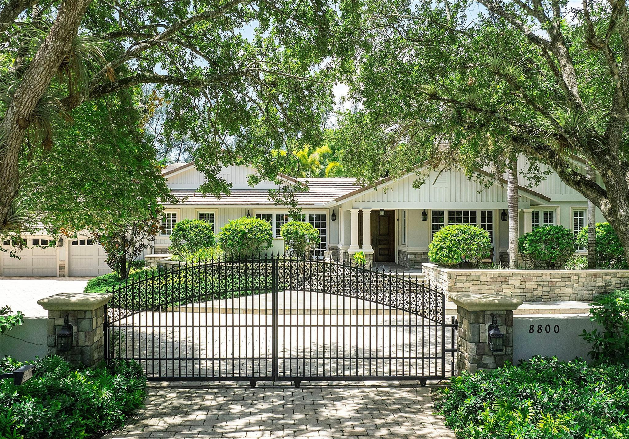 8800 NW 70th Court