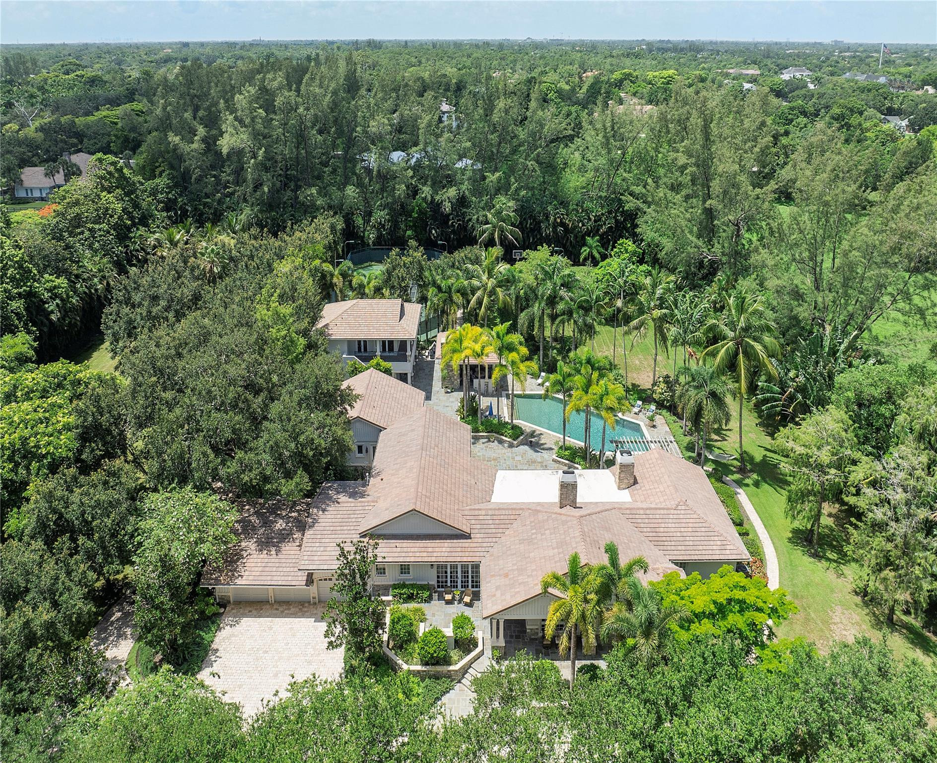 8800 NW 70th Court