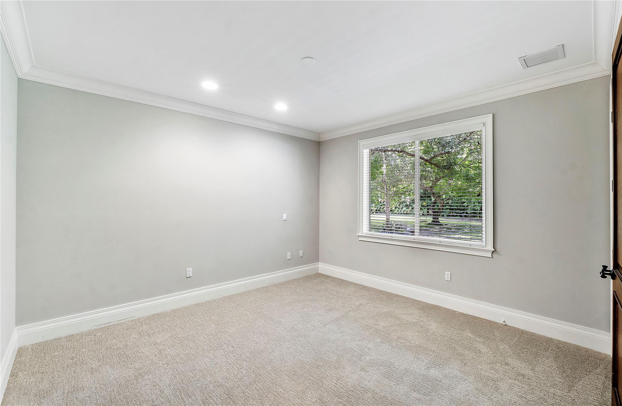 8800 NW 70th Court