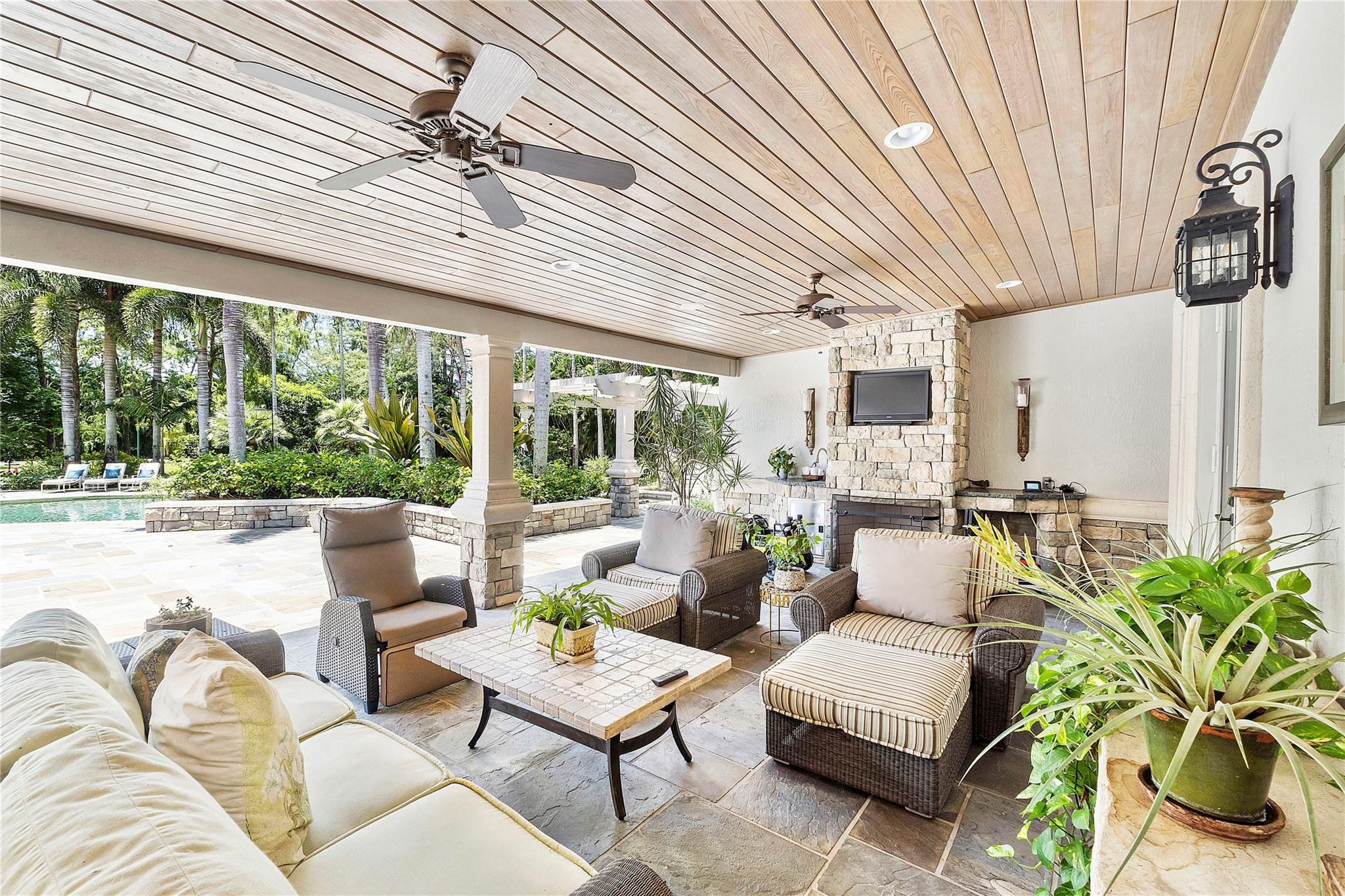 8800 NW 70th Court