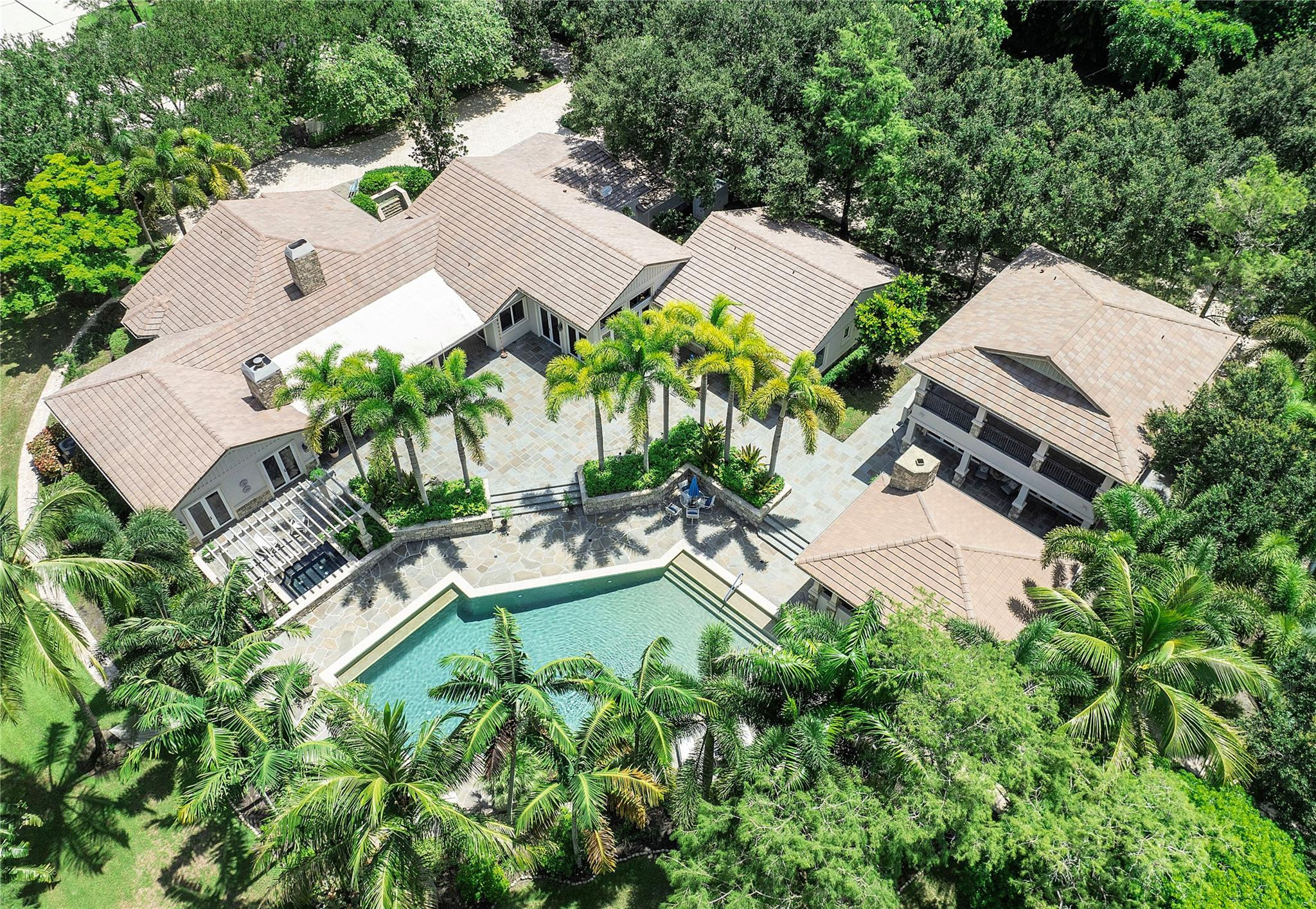8800 NW 70th Court