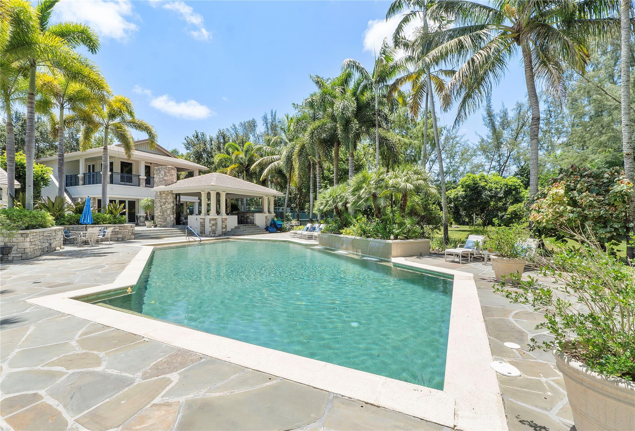 8800 NW 70th Court
