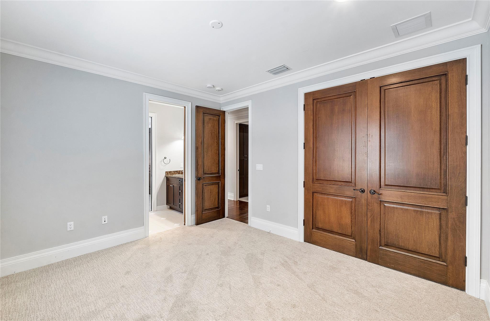 8800 NW 70th Court