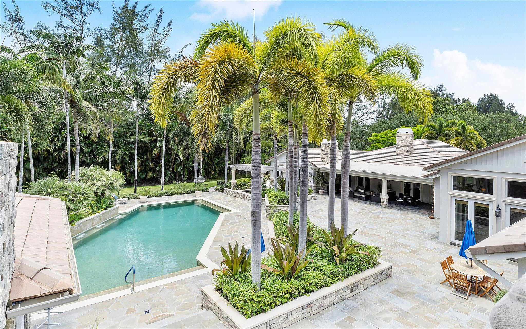 8800 NW 70th Court