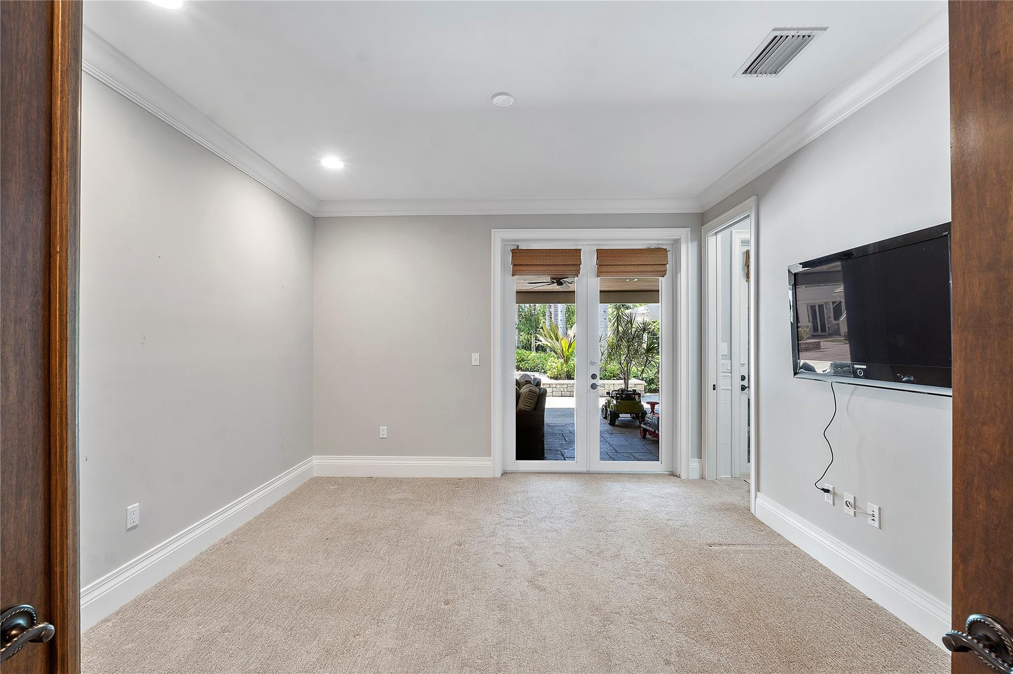 8800 NW 70th Court