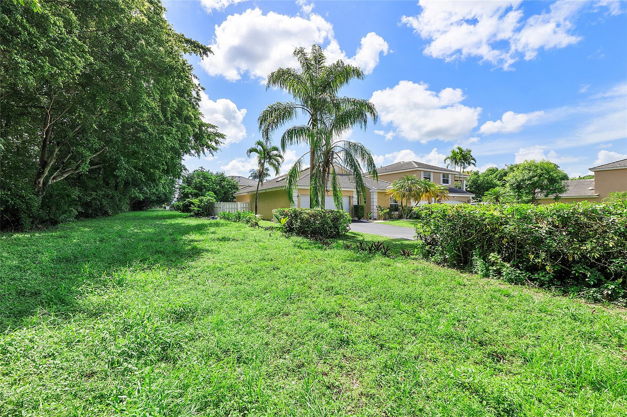 5544 NW 54th Circle