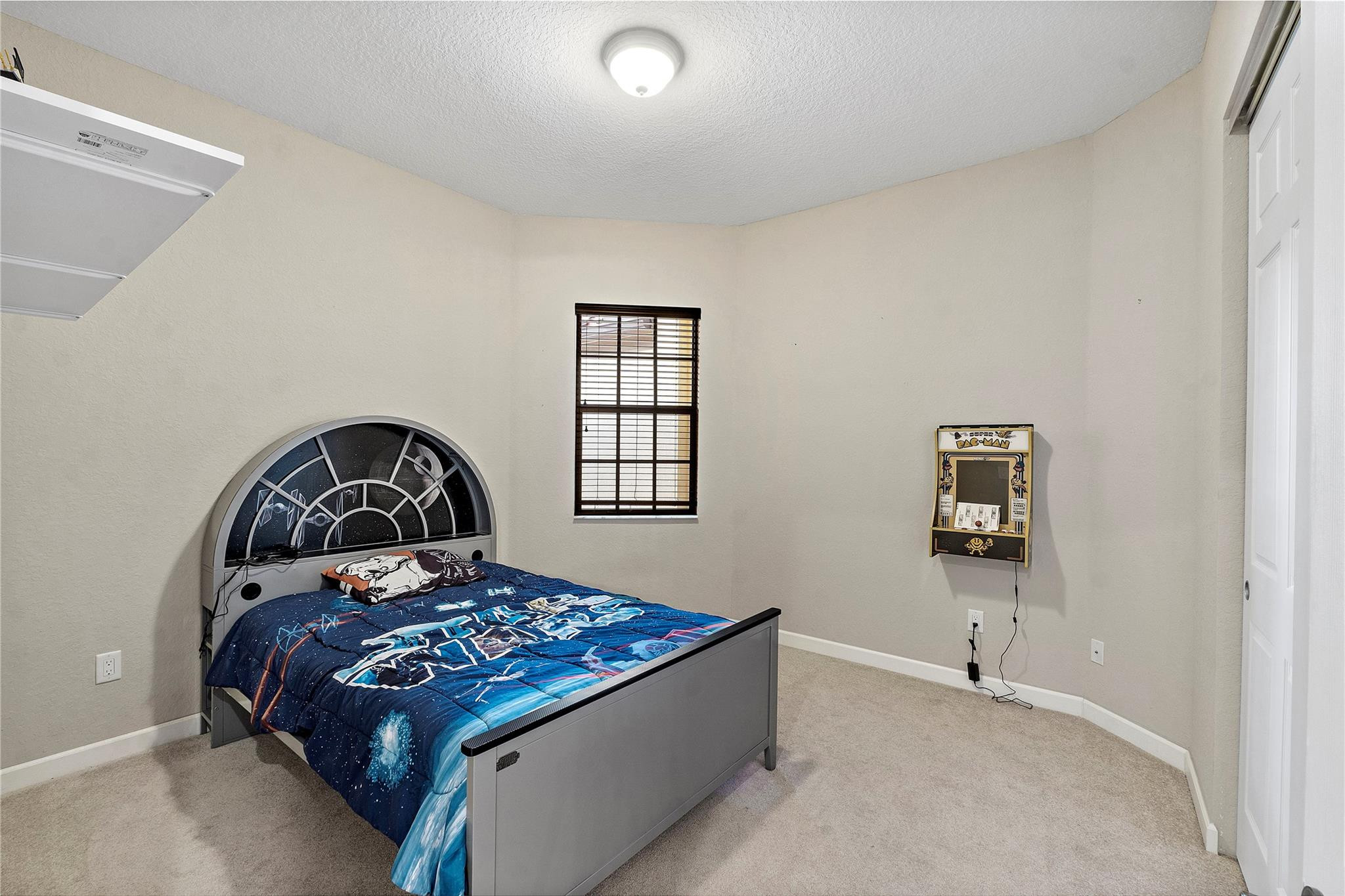 4060 NW 87th Avenue
