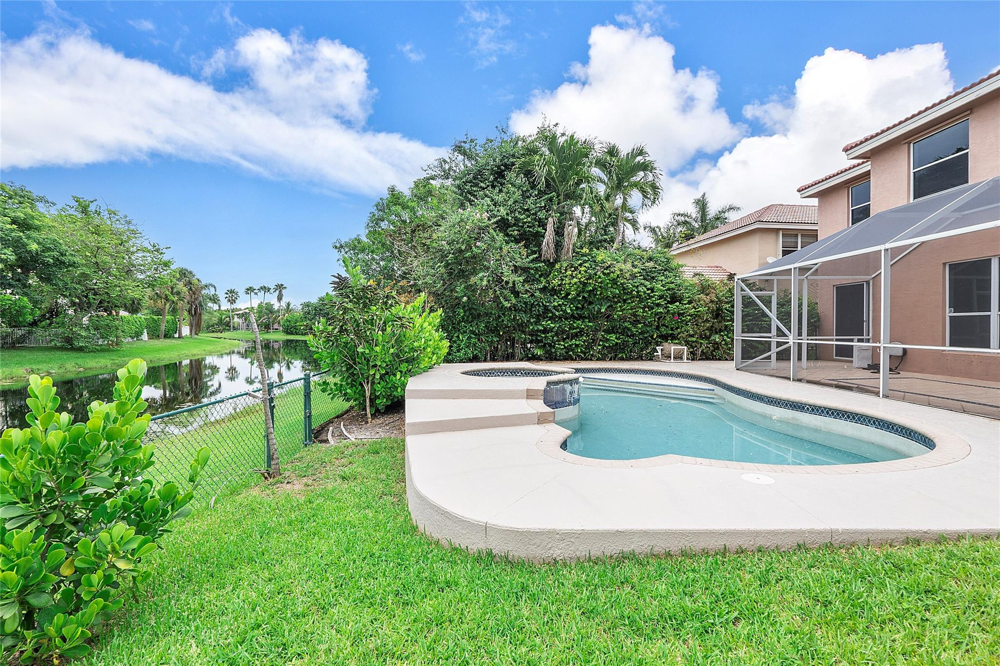 5334 NW 120th Avenue