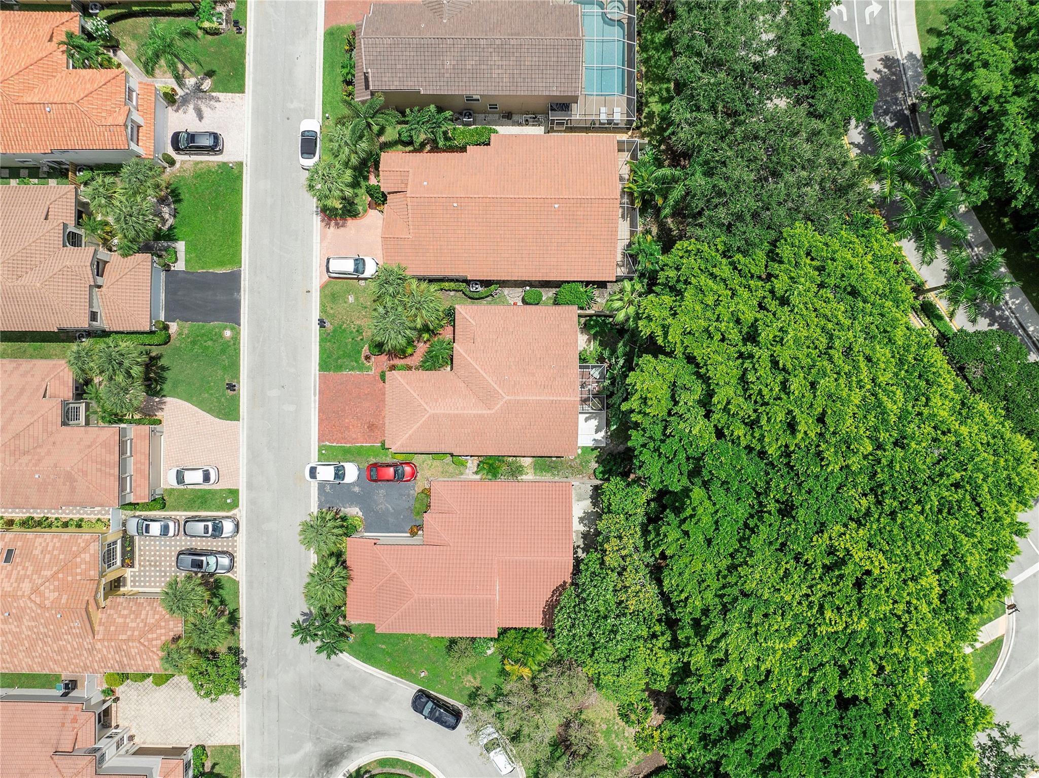 6460 NW 77th Place
