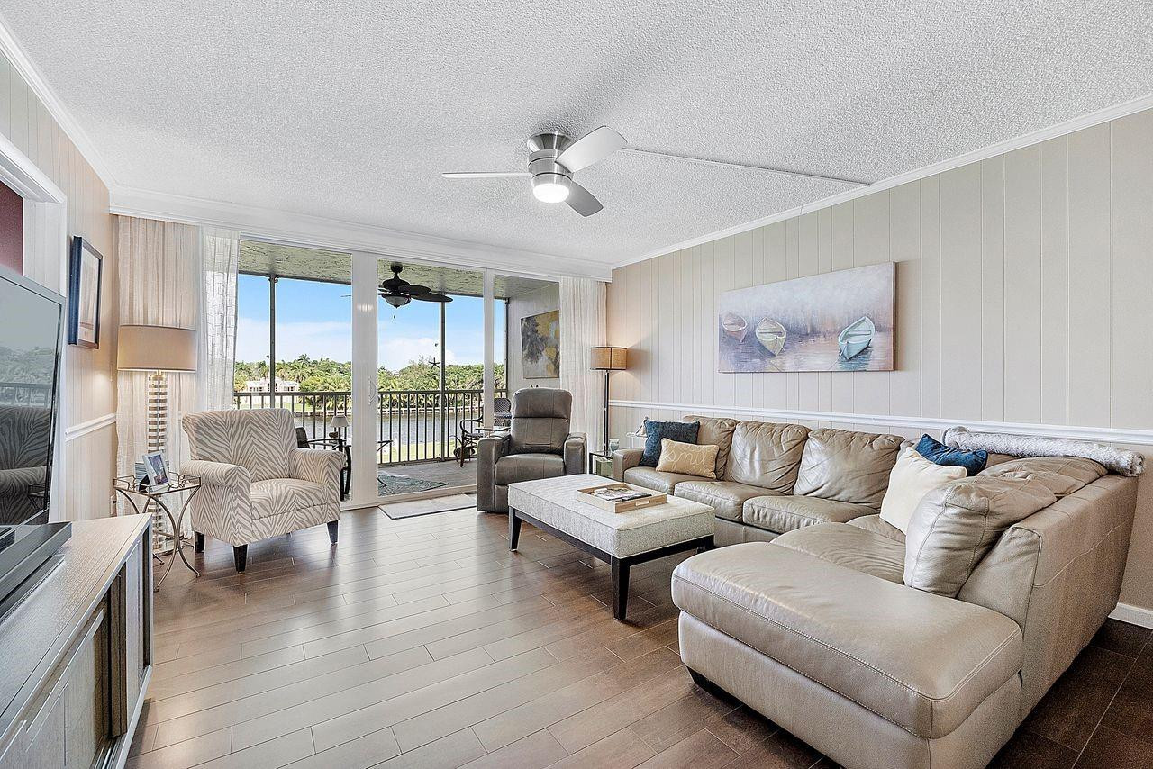 3150 NE 48th Court 402