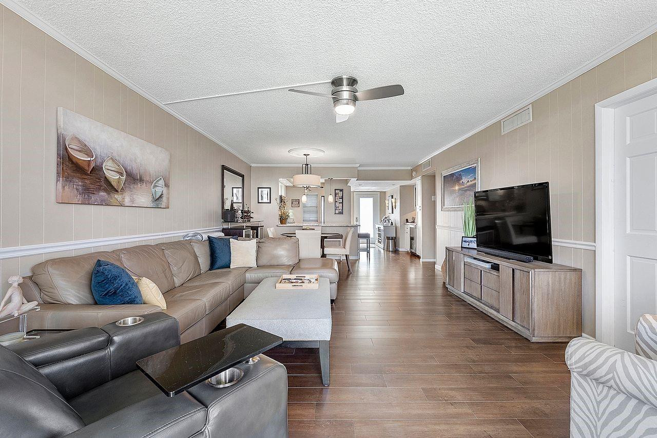 3150 NE 48th Court 402