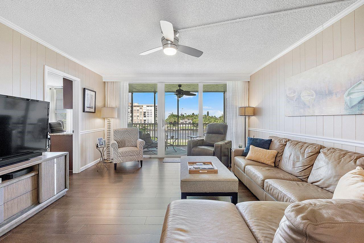 3150 NE 48th Court 402