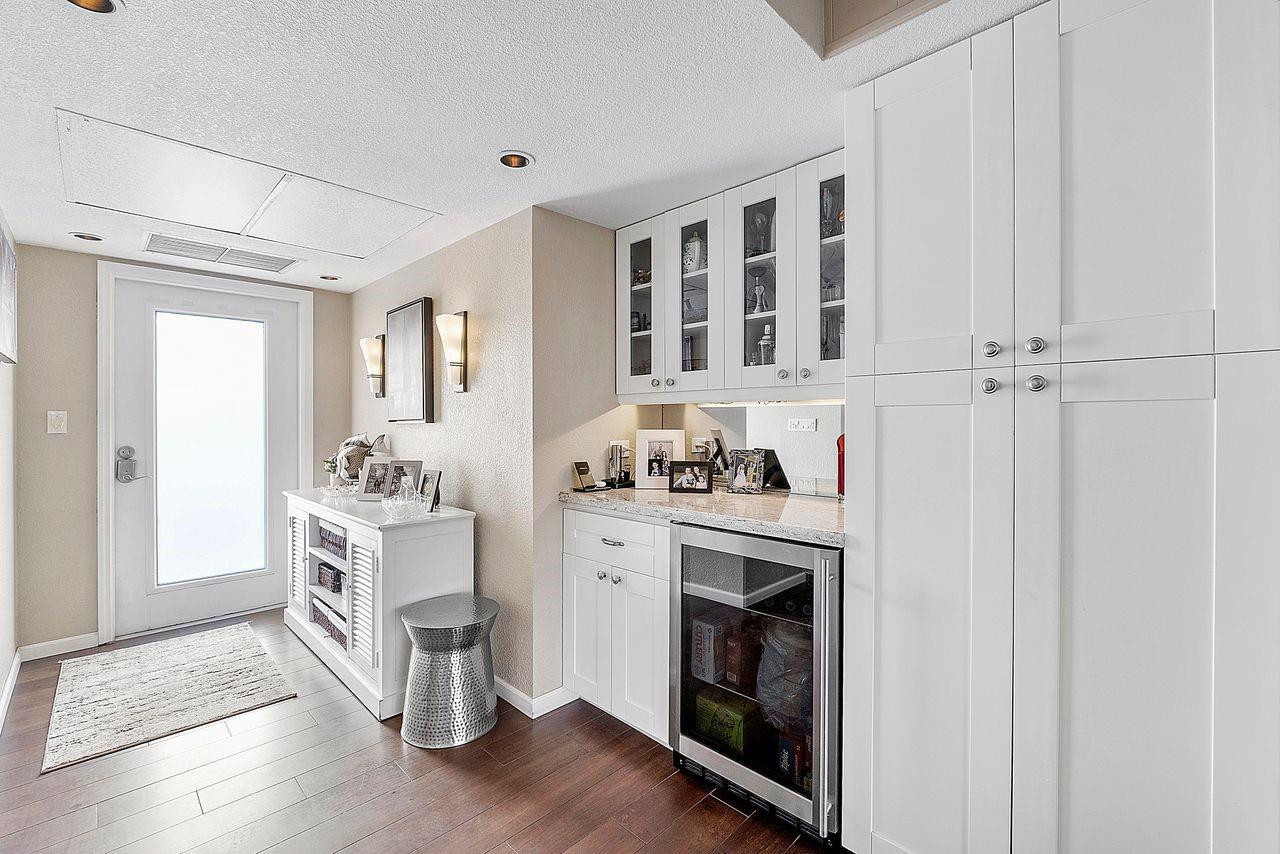 3150 NE 48th Court 402