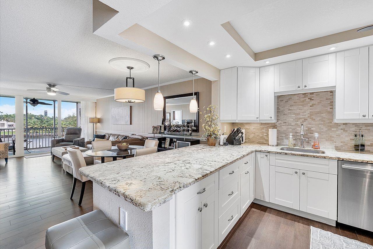3150 NE 48th Court 402