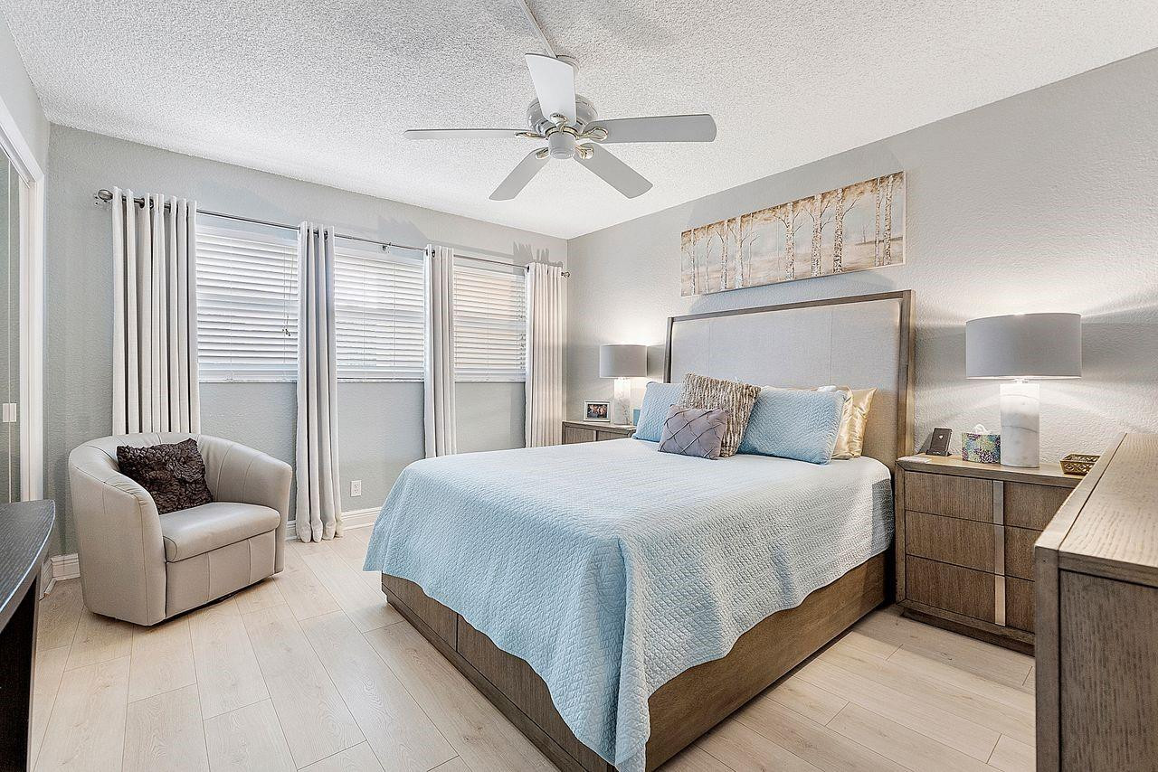 3150 NE 48th Court 402