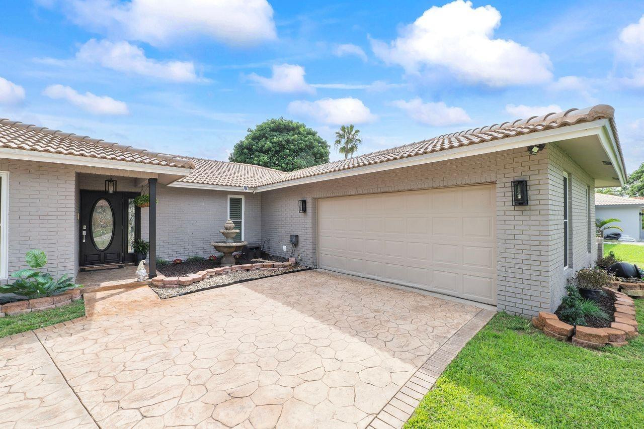 1285 NW 85th Terrace