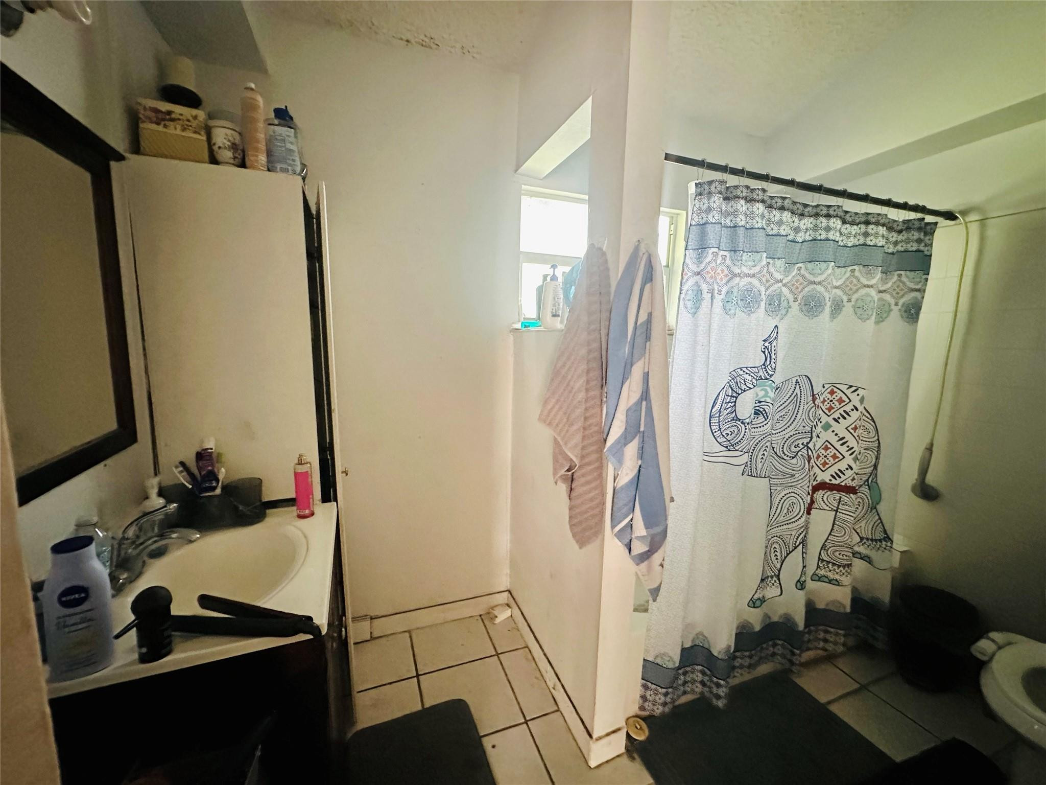 414 N 60th Way