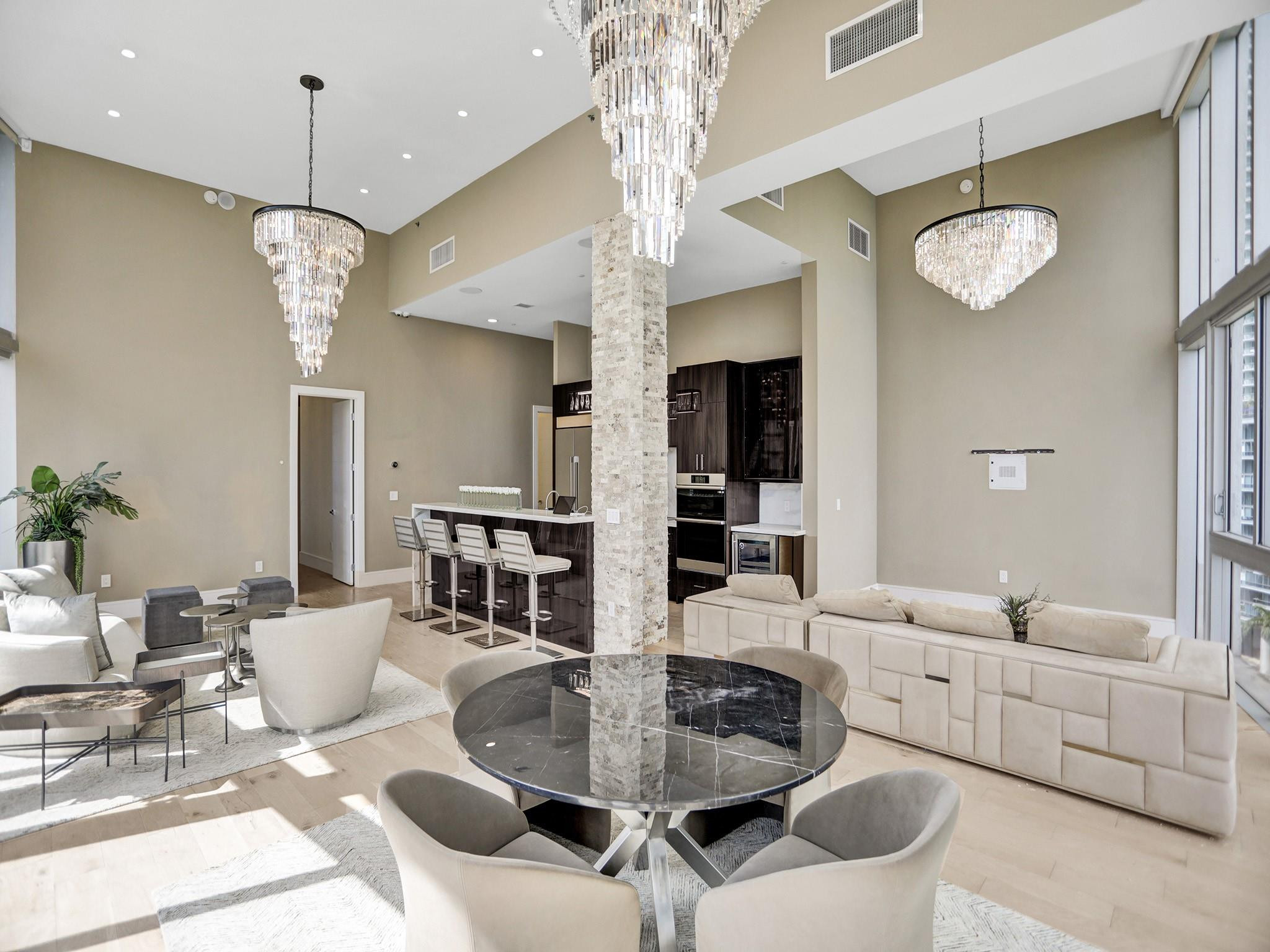 465 Brickell Avenue 1401