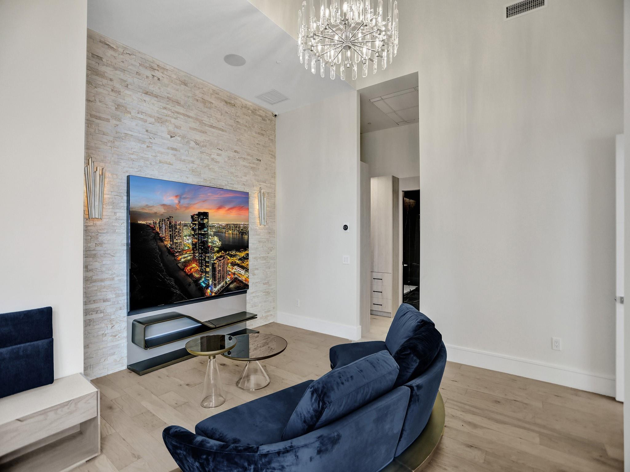 465 Brickell Avenue 1401