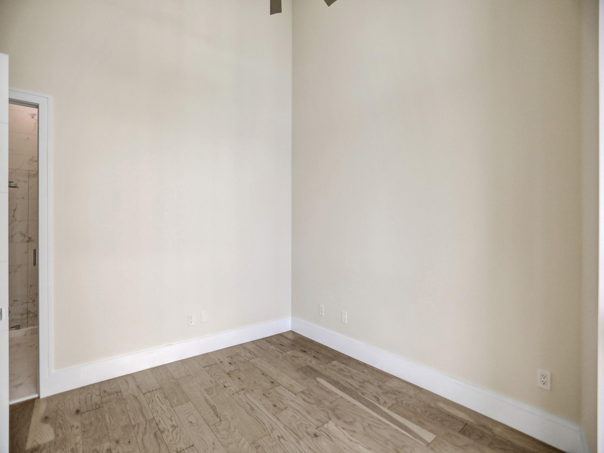 465 Brickell Avenue 1401