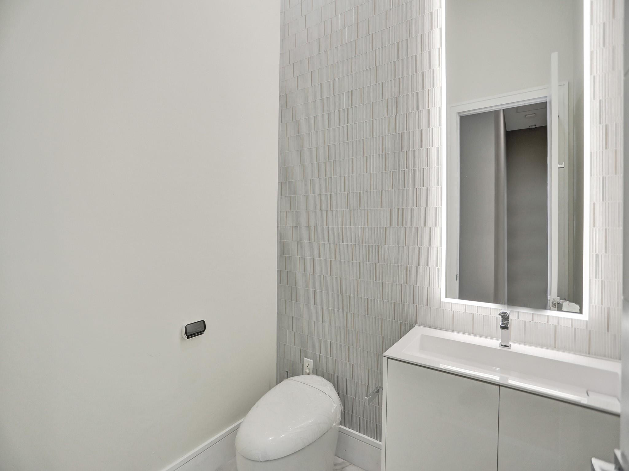 465 Brickell Avenue 1401