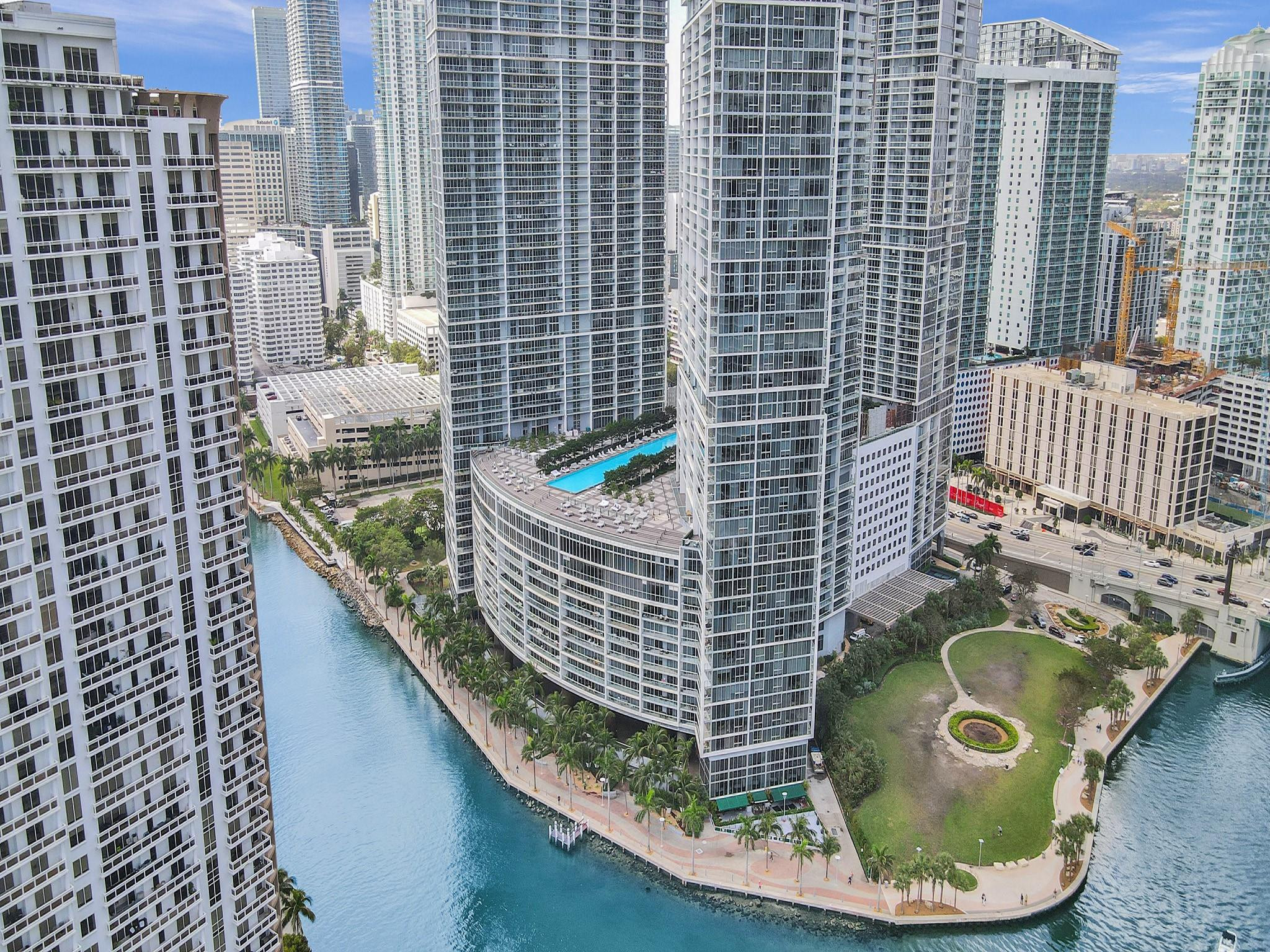 465 Brickell Avenue 1401