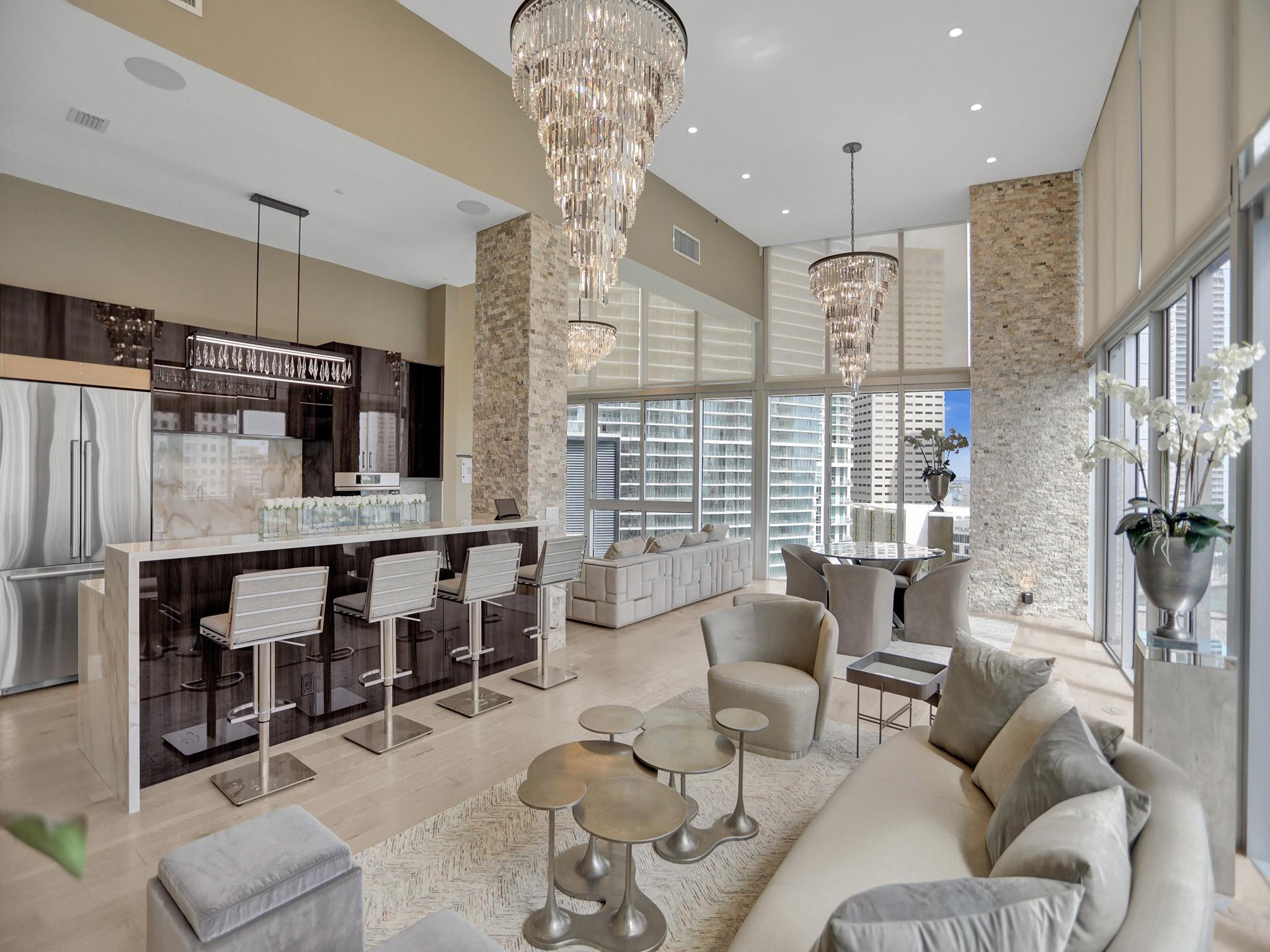 465 Brickell Avenue 1401