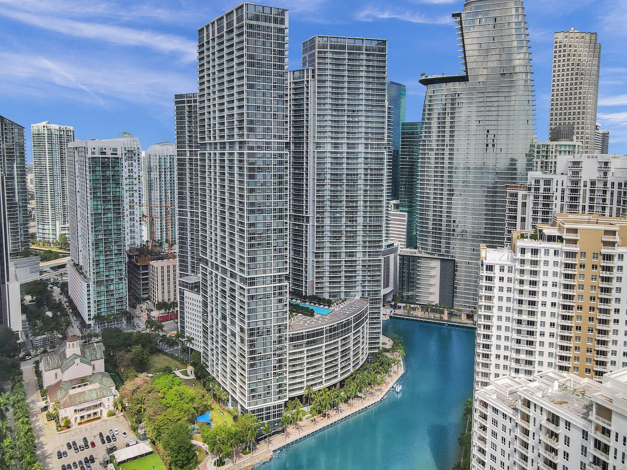 465 Brickell Avenue 1401