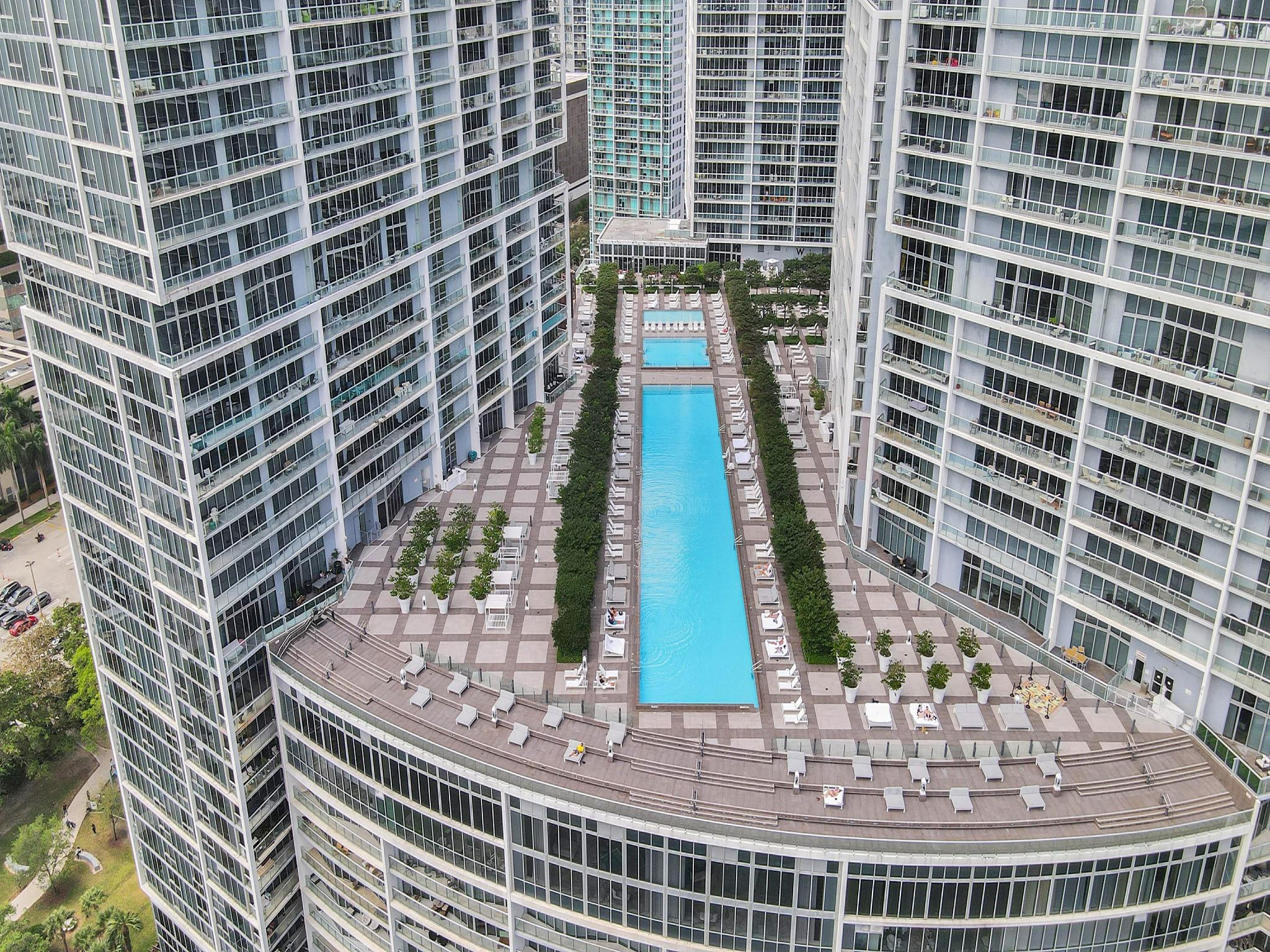 465 Brickell Avenue 1401