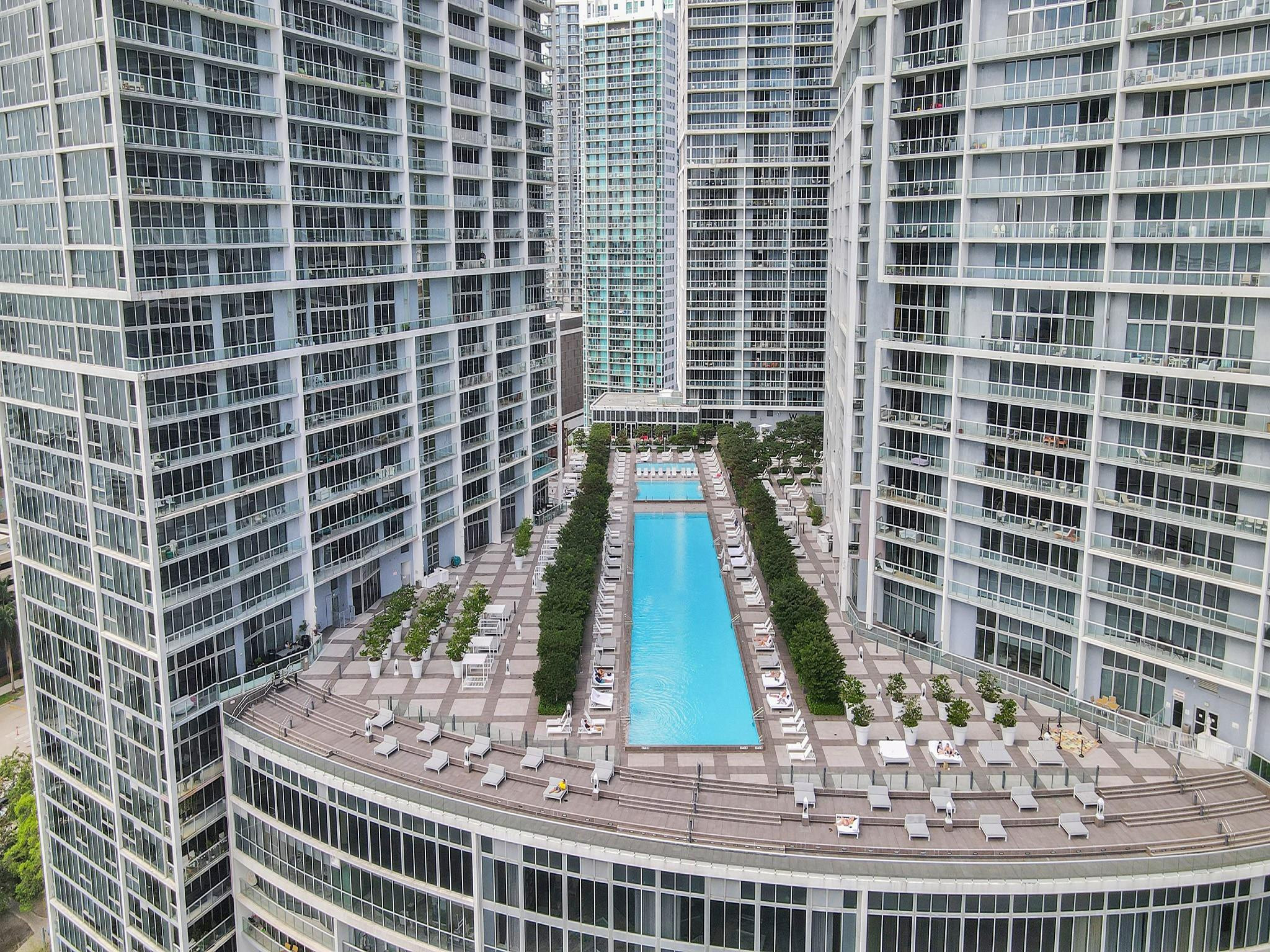 465 Brickell Avenue 1401
