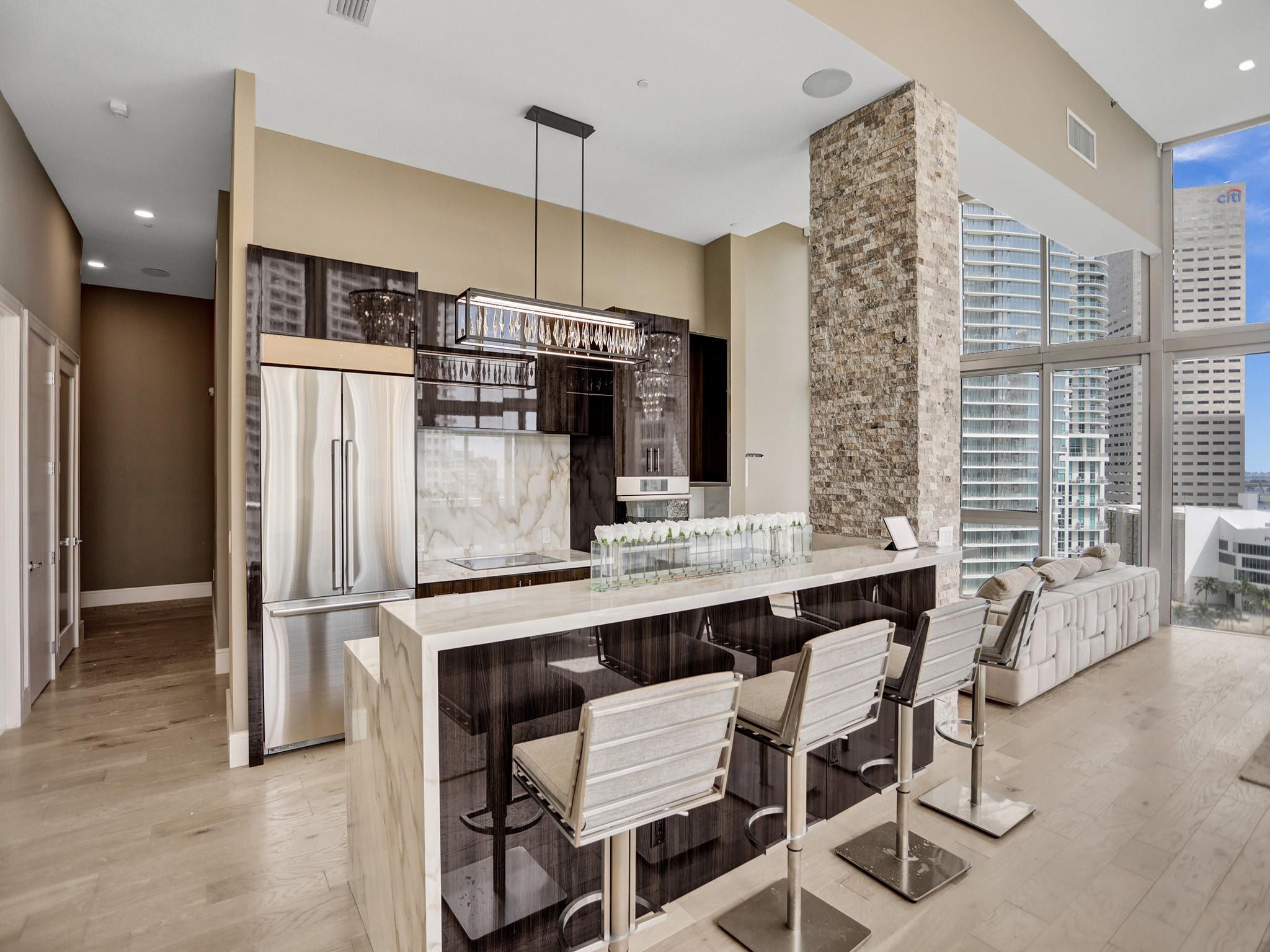 465 Brickell Avenue 1401