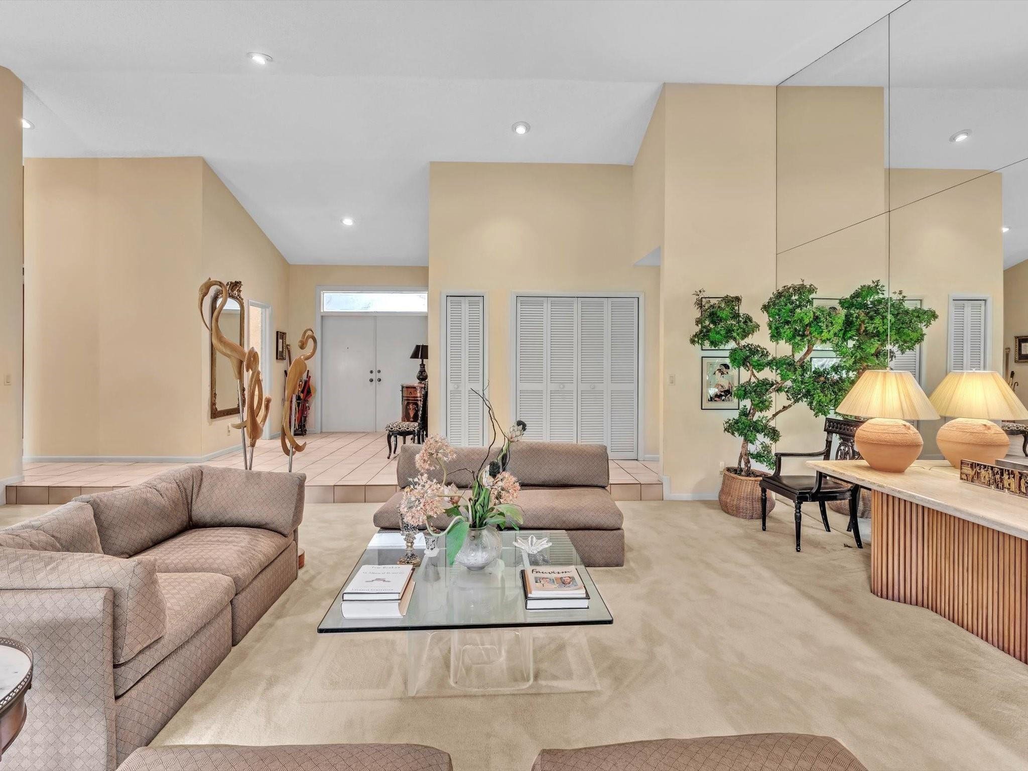 8640 Banyan Court