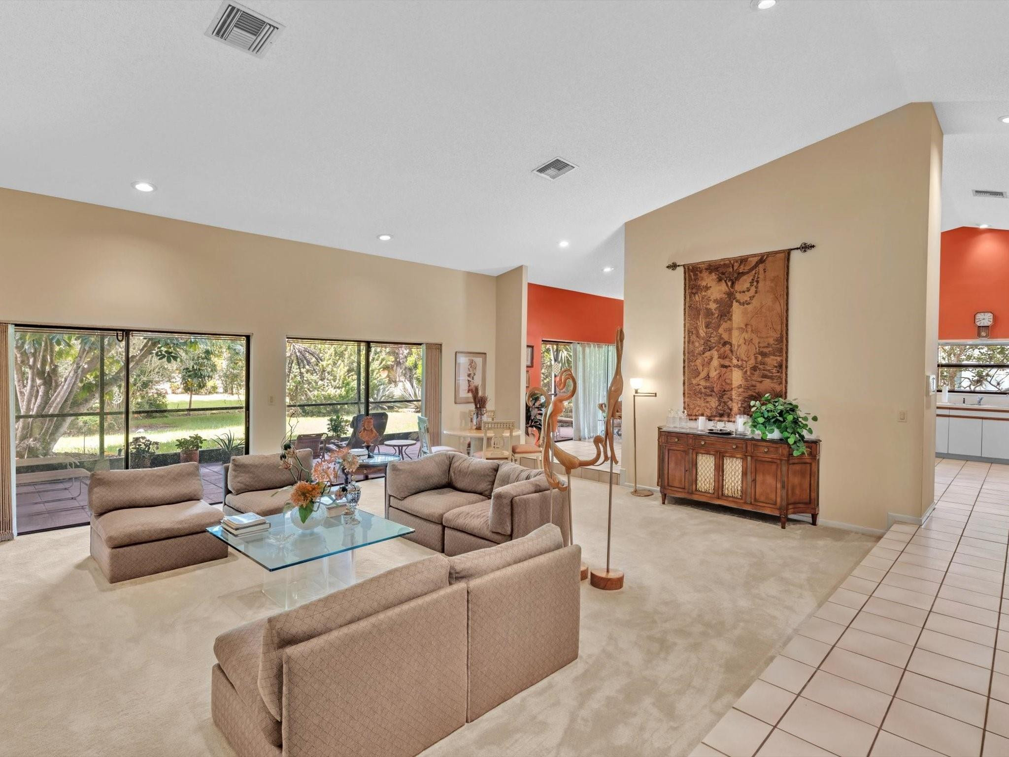 8640 Banyan Court