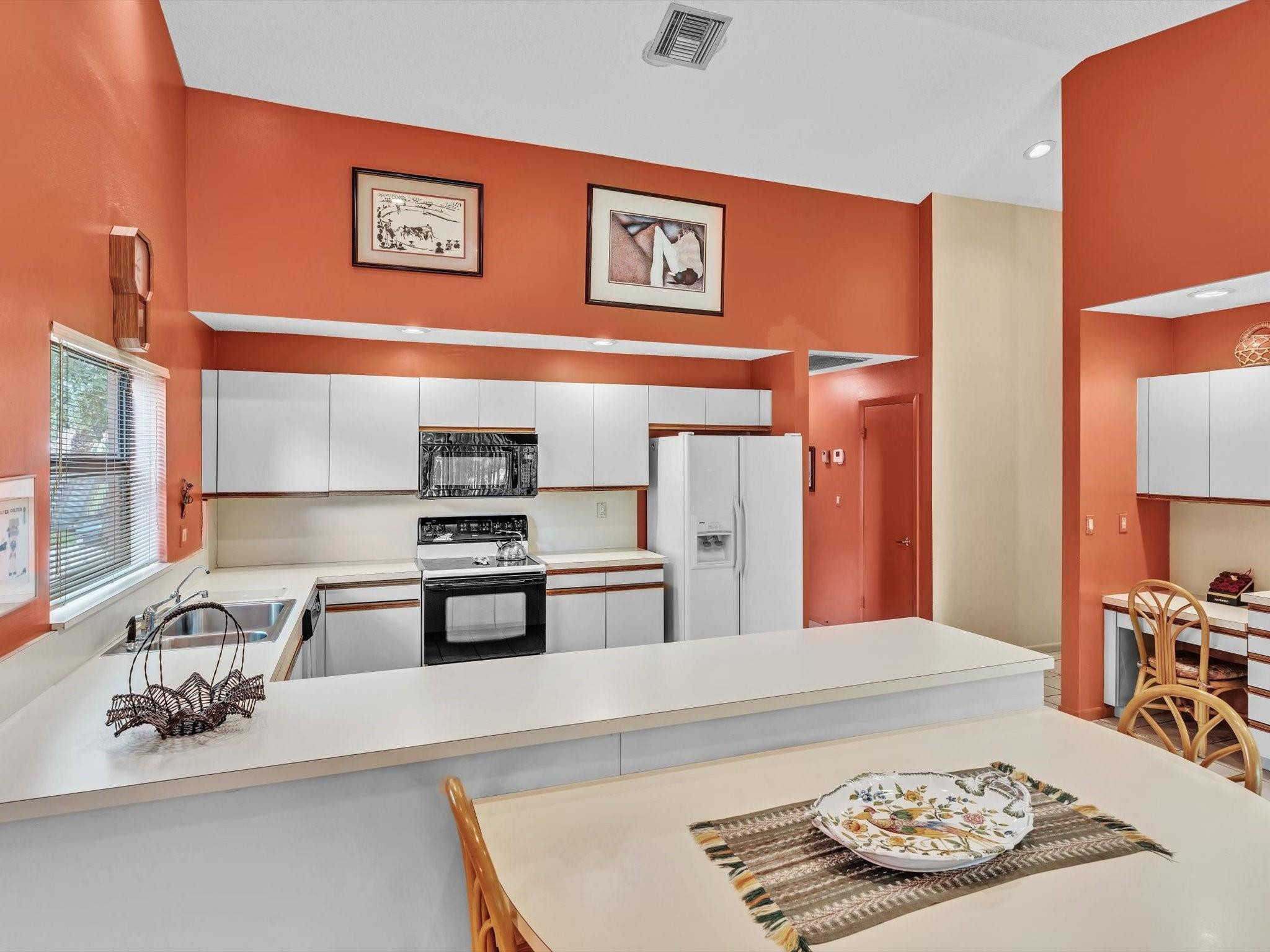8640 Banyan Court
