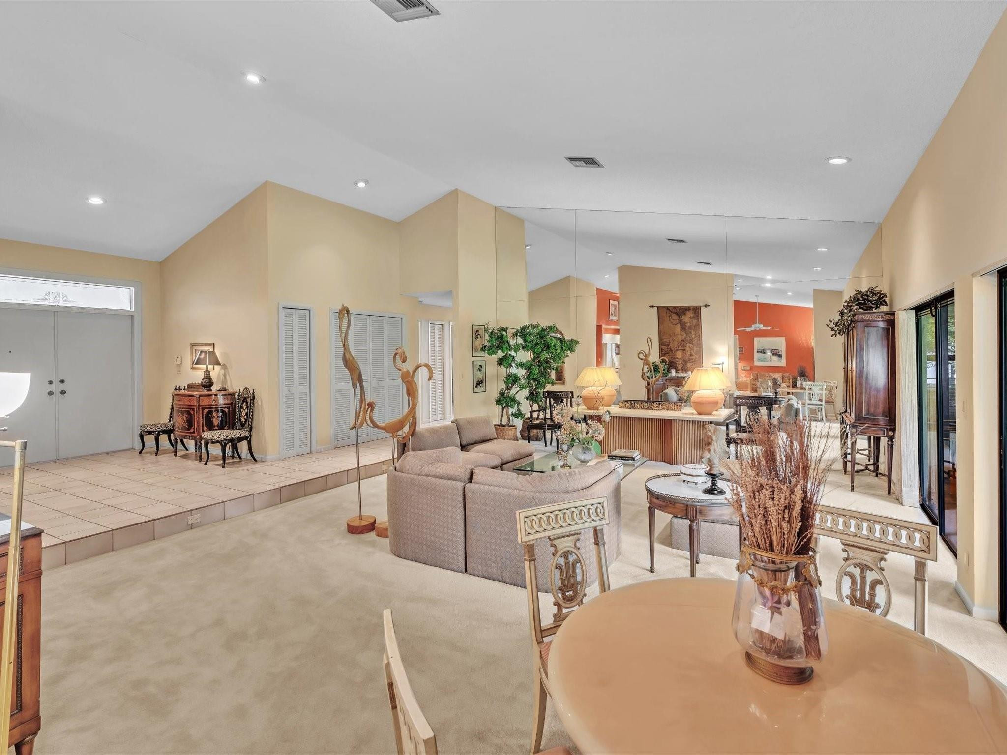 8640 Banyan Court