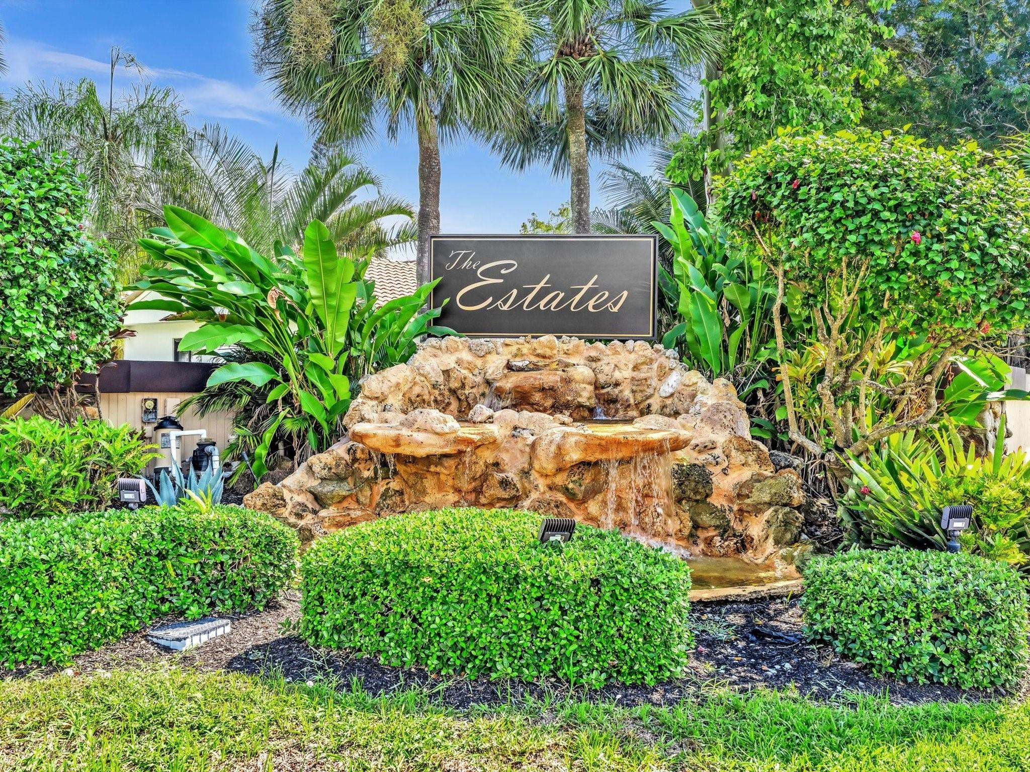8640 Banyan Court