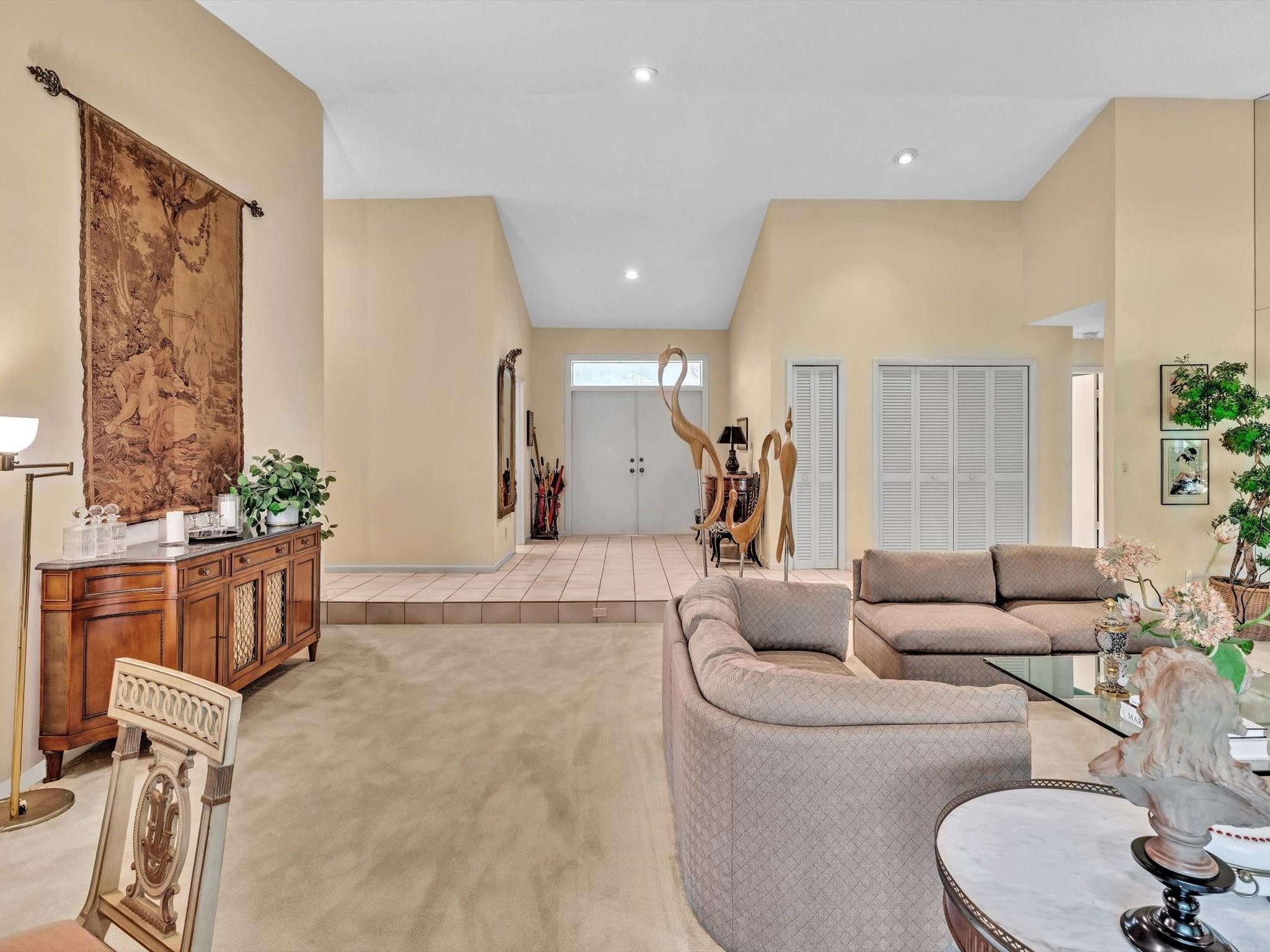 8640 Banyan Court