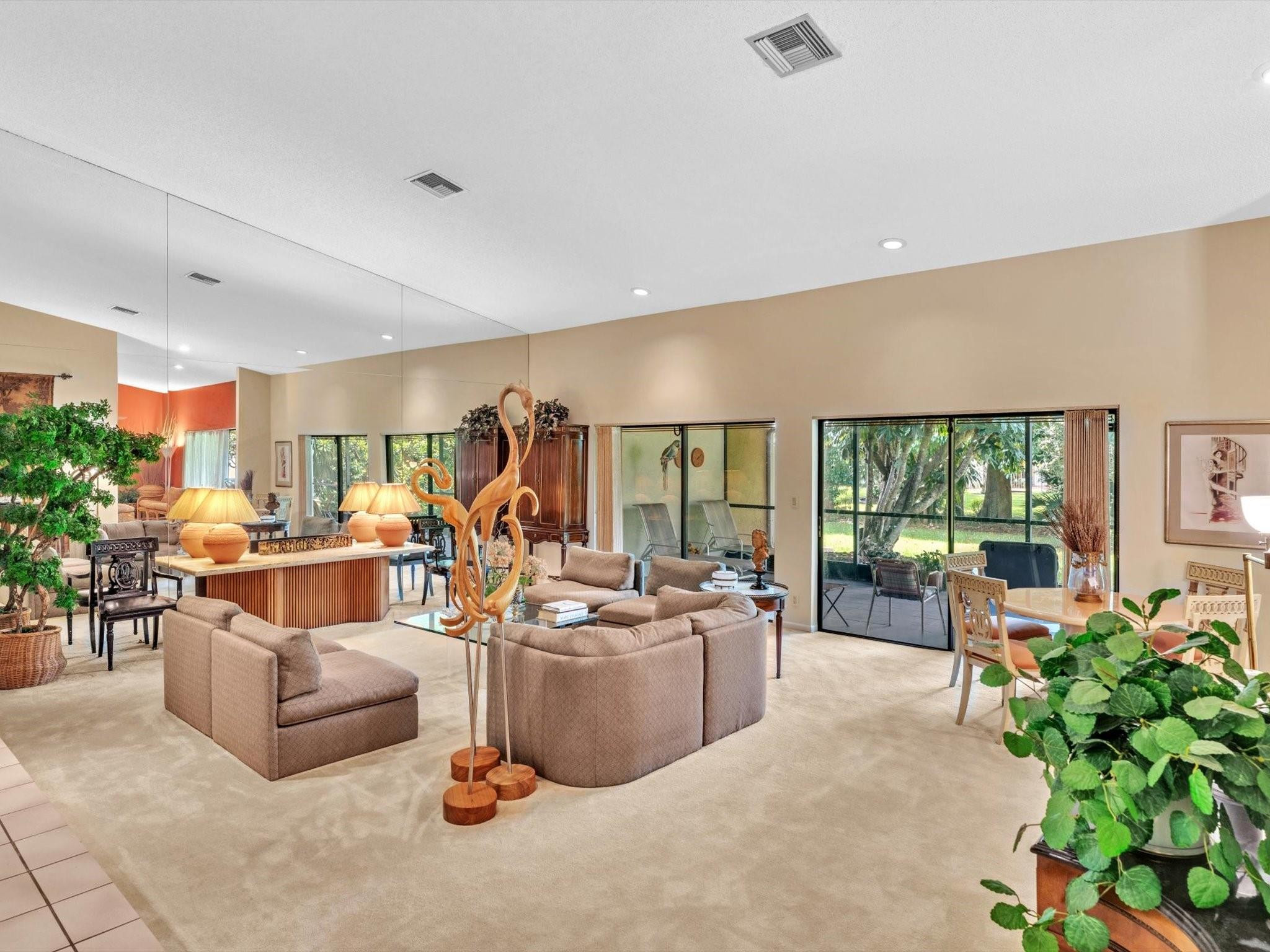 8640 Banyan Court