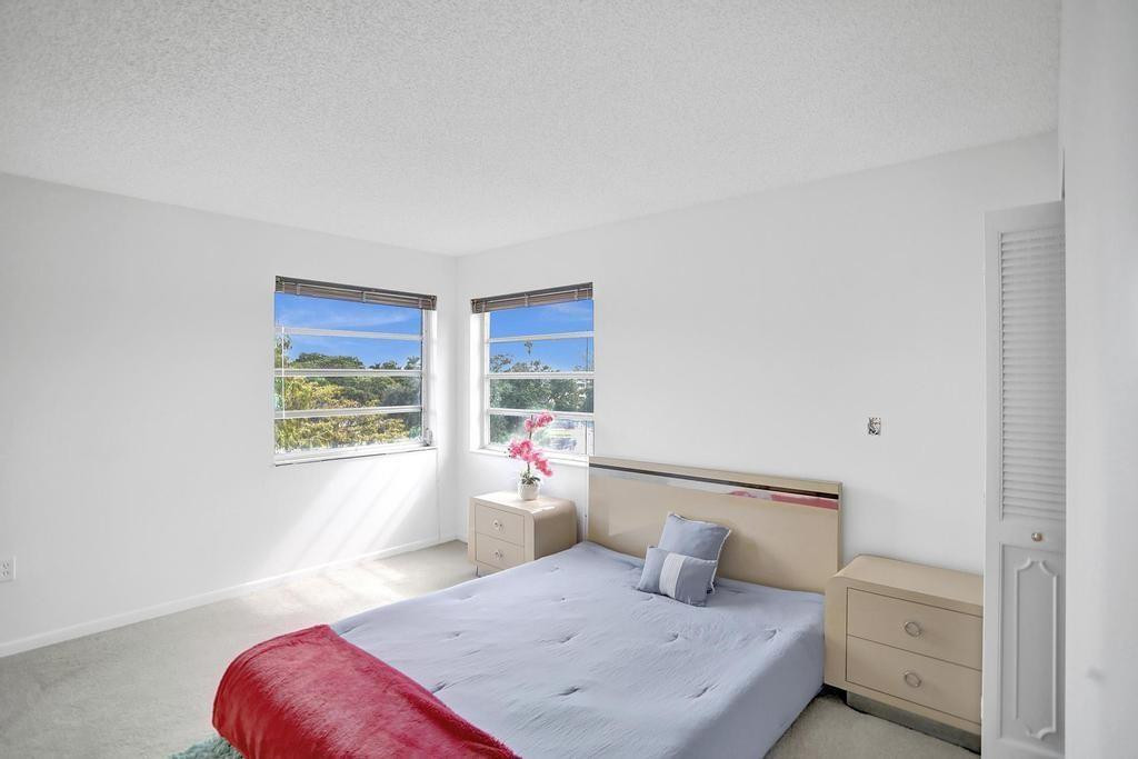 3910 Inverrary Boulevard 501-B