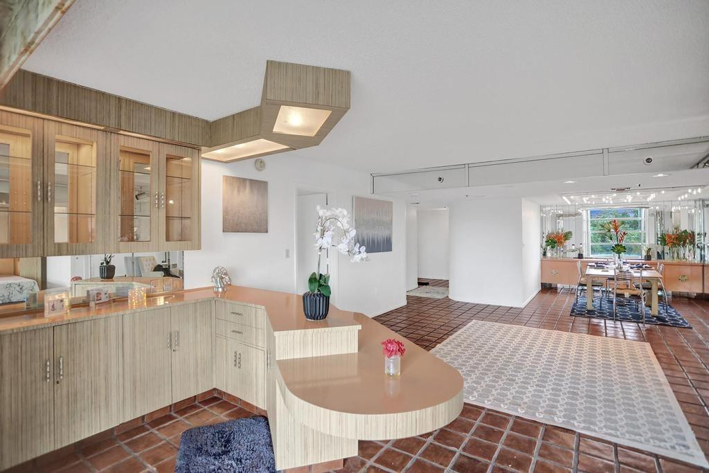 3910 Inverrary Boulevard 501-B