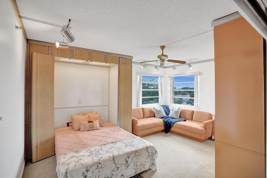 3910 Inverrary Boulevard 501-B