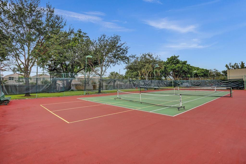 3910 Inverrary Boulevard 501-B