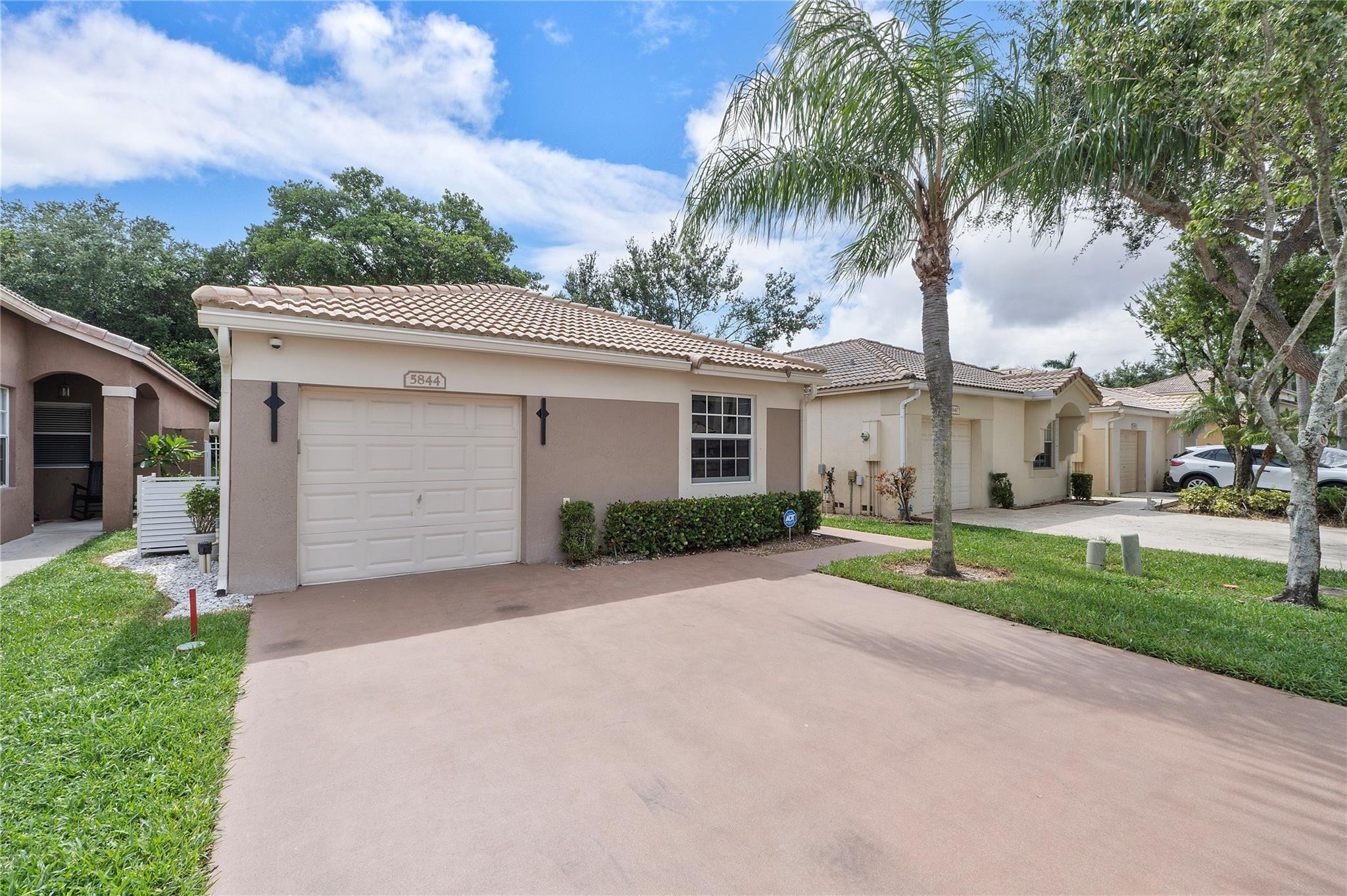 5844 Eagle Cay Terrace
