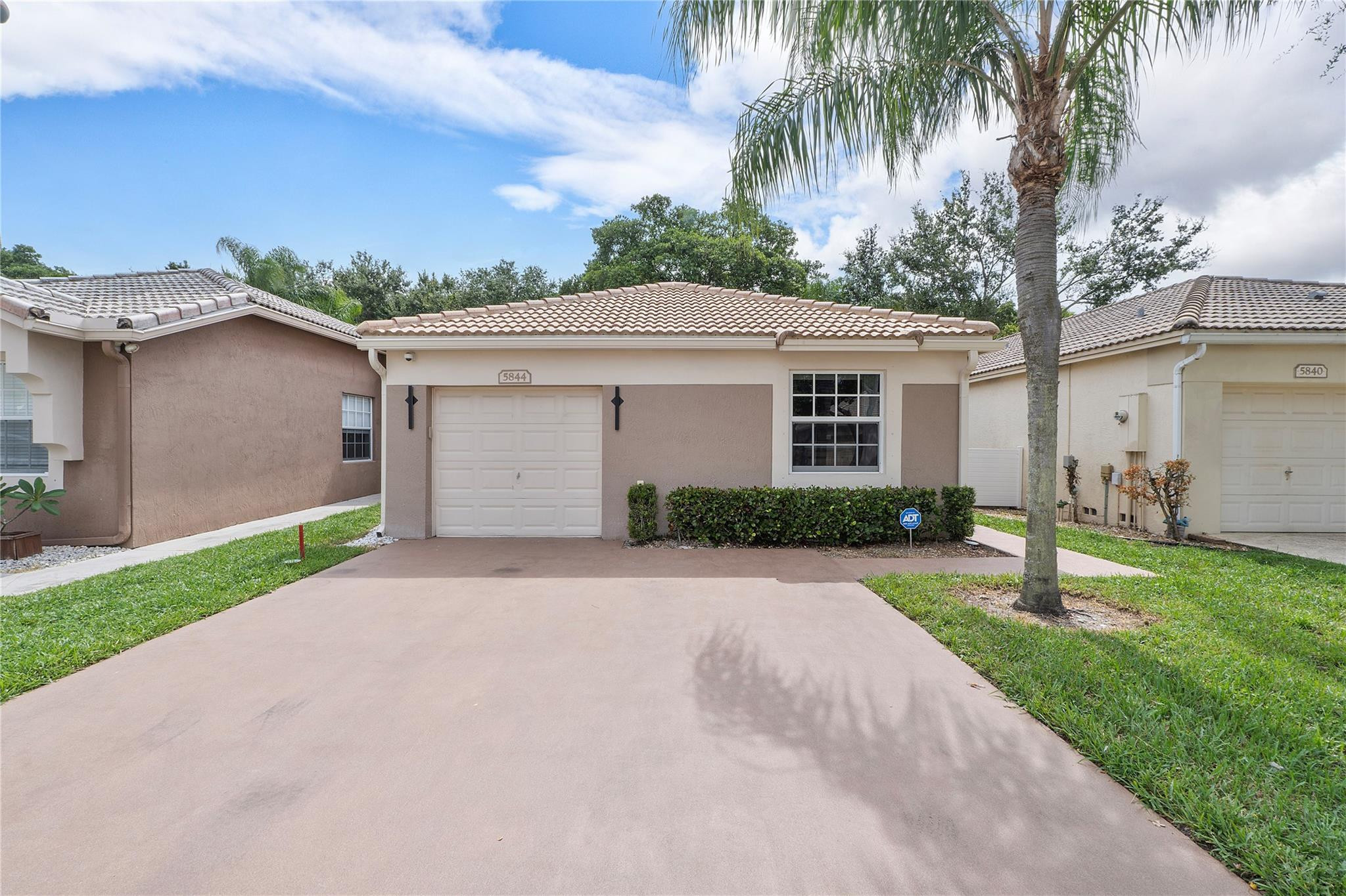 5844 Eagle Cay Terrace