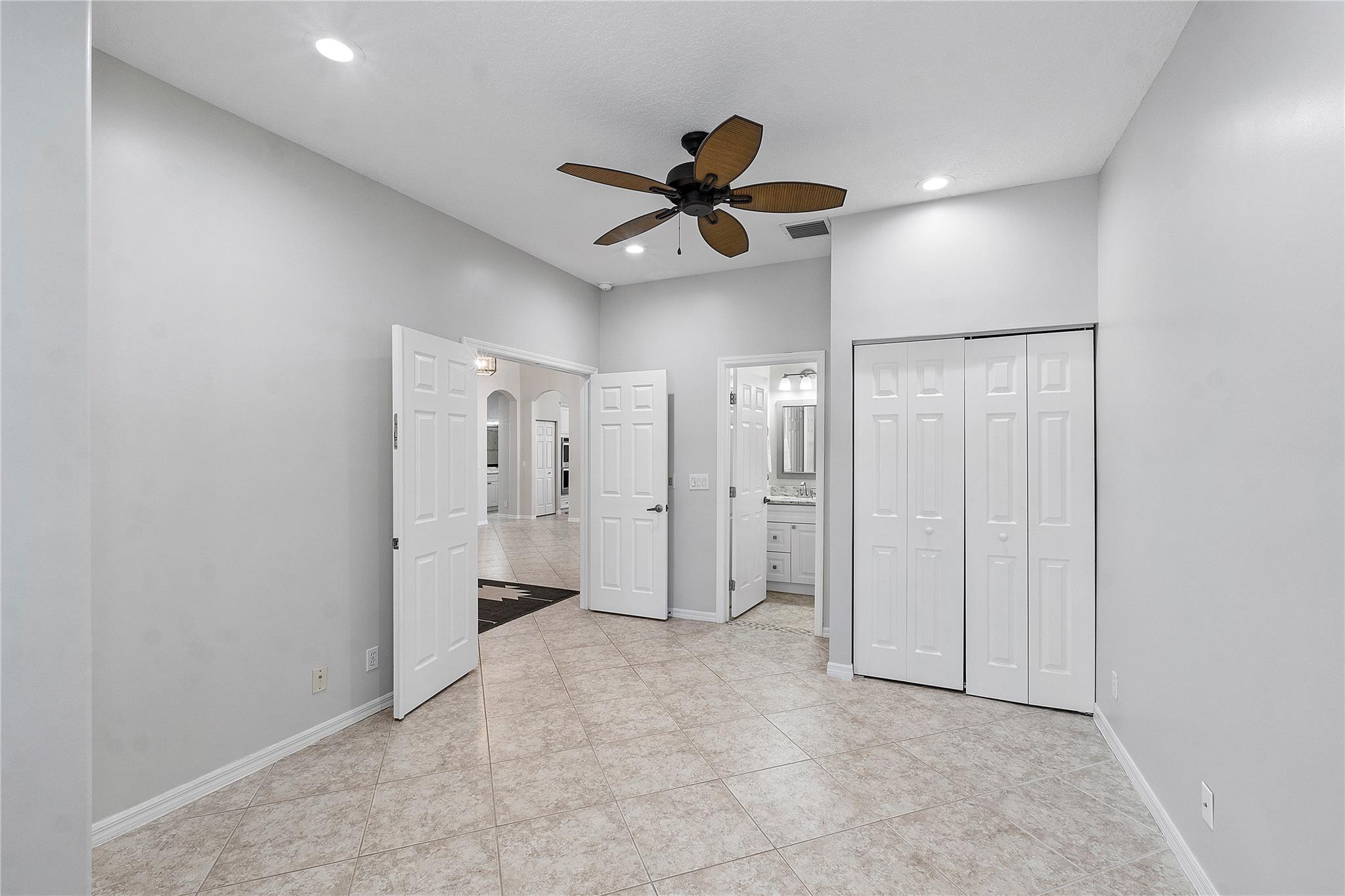 5960 NW 56th Drive