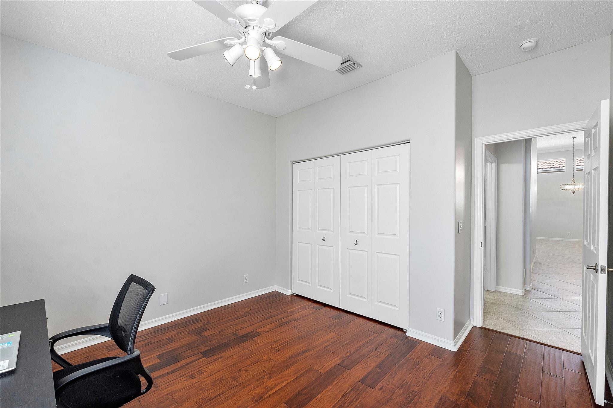 5960 NW 56th Drive