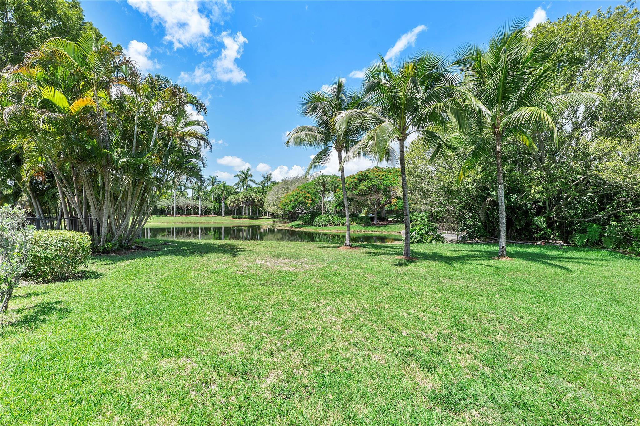 5820 NW 120th Avenue