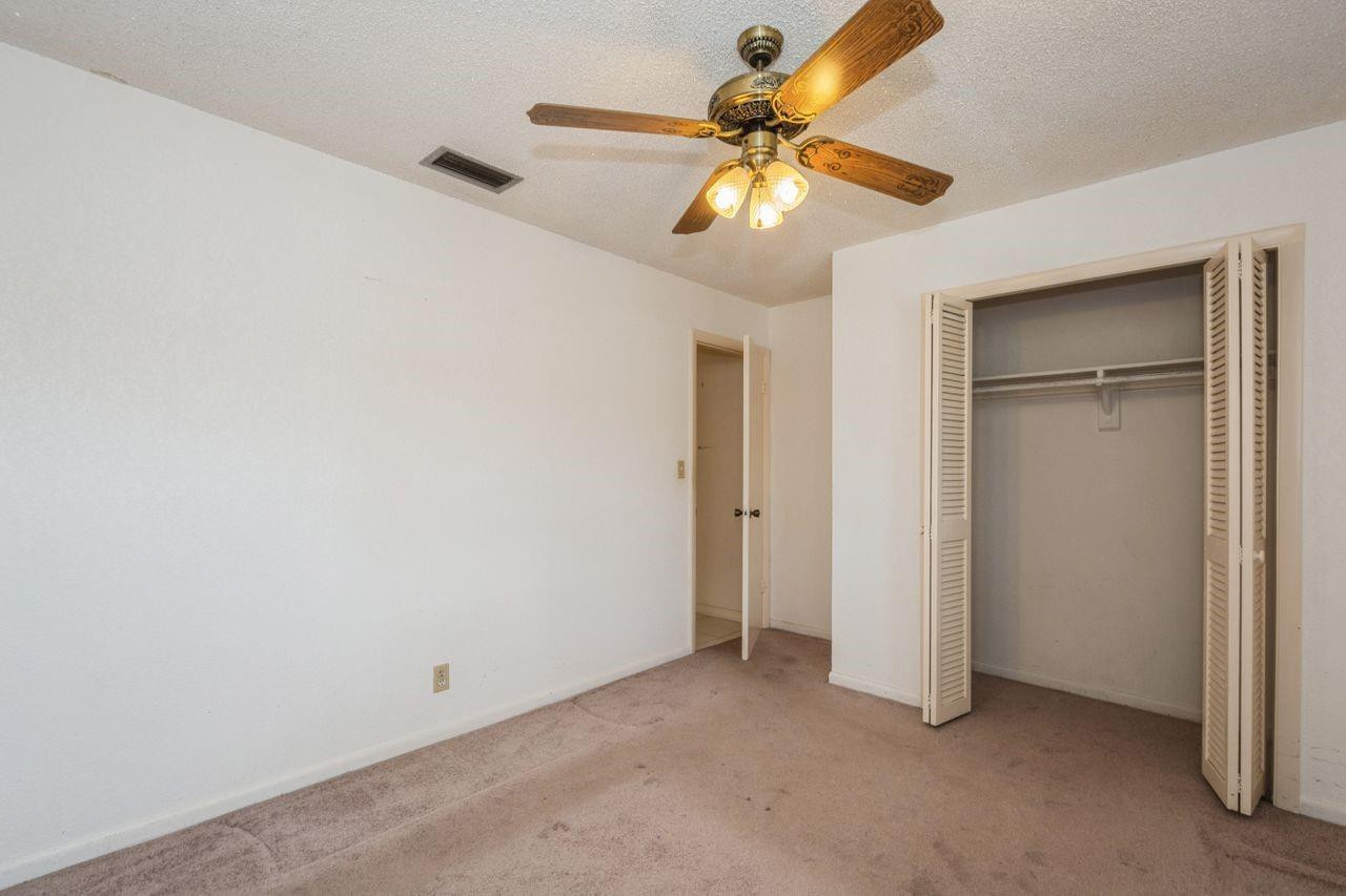 2610 NW 44th Terrace